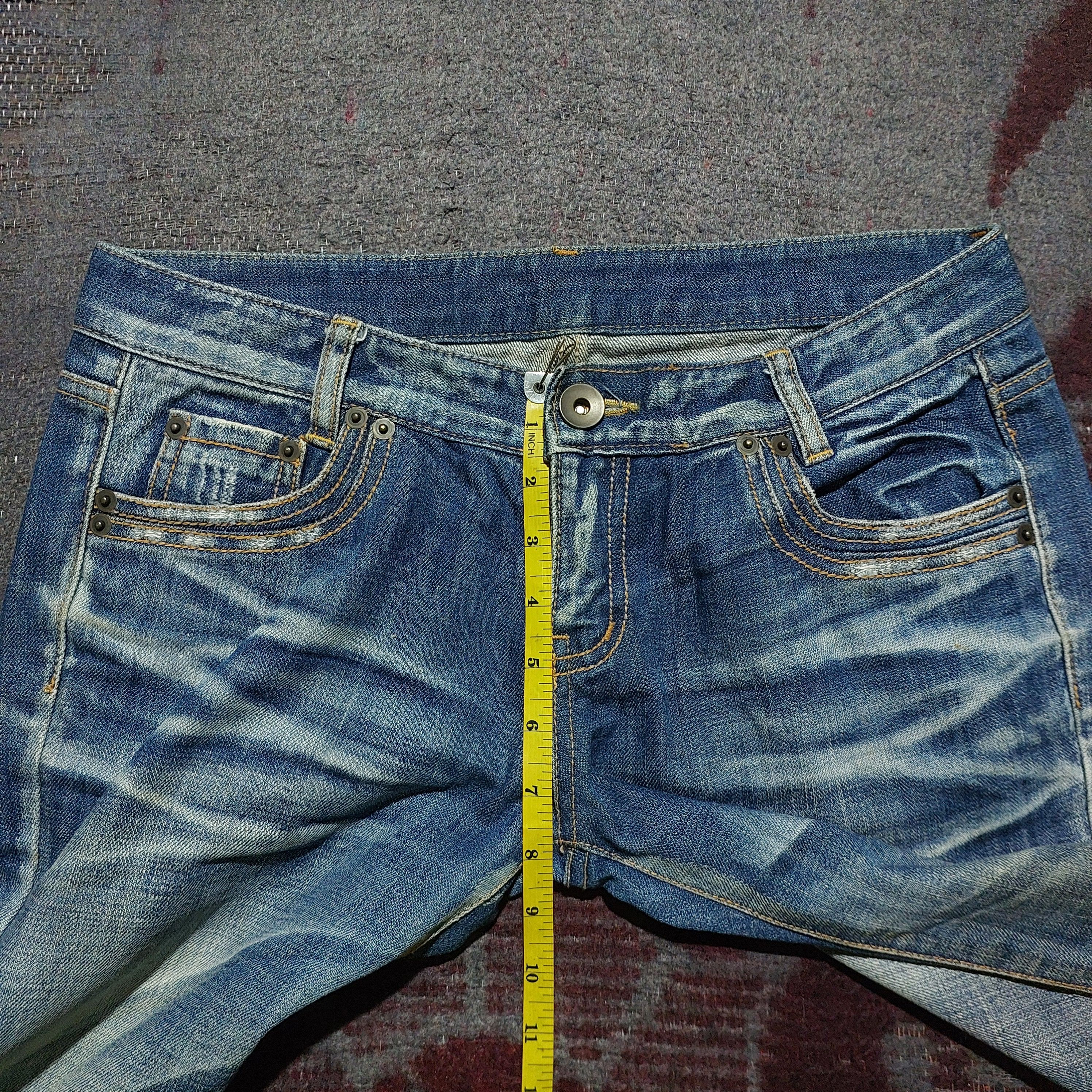 Tornado Mart Jean Mani distressed fadded blue flared jeans Size US 29 - 20 Thumbnail