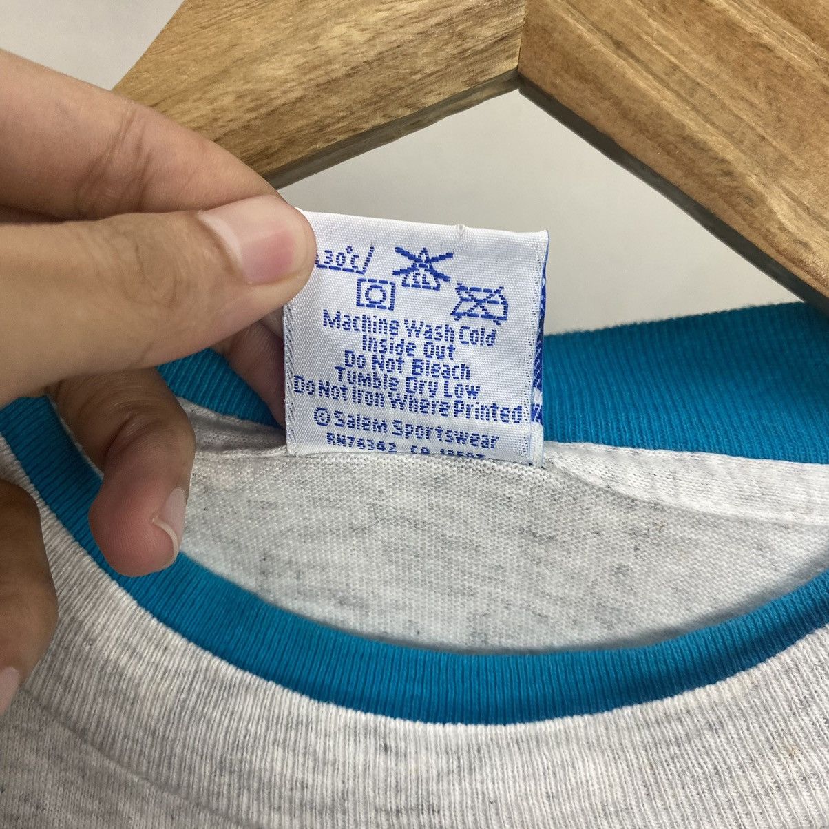 NBA × Salem Sportswear × Vintage Vintage NBA Charlotte Hornets Salem Sportswear T-Shirt Size US L / EU 52-54 / 3 - 11 Thumbnail