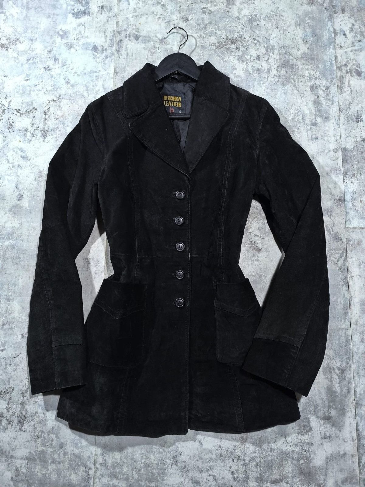 Leather Black Suede Real Leather Buttoned Coat Minimalism Archivee Size M / US 6-8 / IT 42-44 - 1 Thumbnail