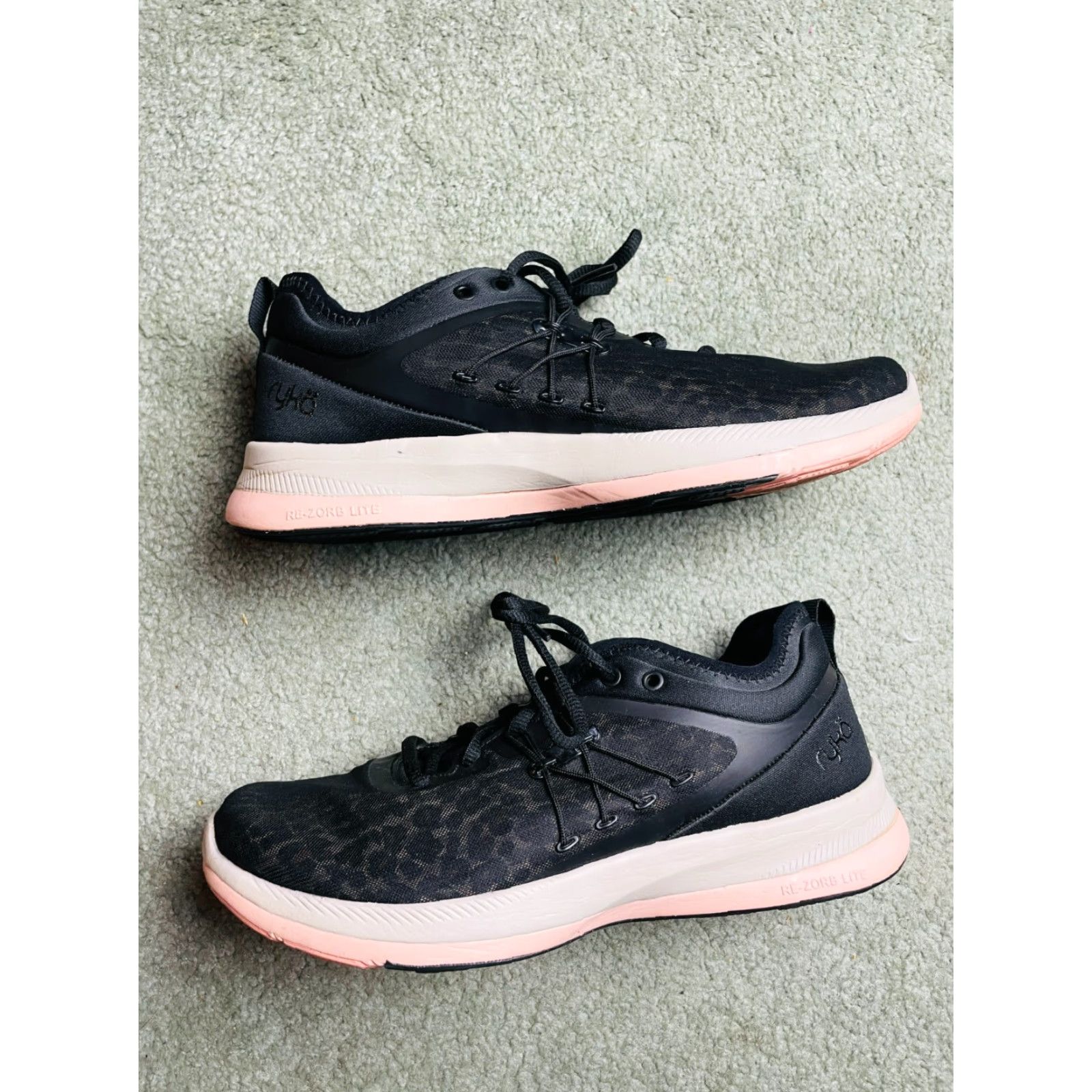 Vintage Ryka Shoes, Women's Size 8M, Black Pink Leopard, Dynamic PRO, Lace Up, Sneaker, Athletic, Female, 8M, Leopard, Pink, Dynamic PRO, Ryka, Shoes Size US 8 / IT 38 - 3 Thumbnail