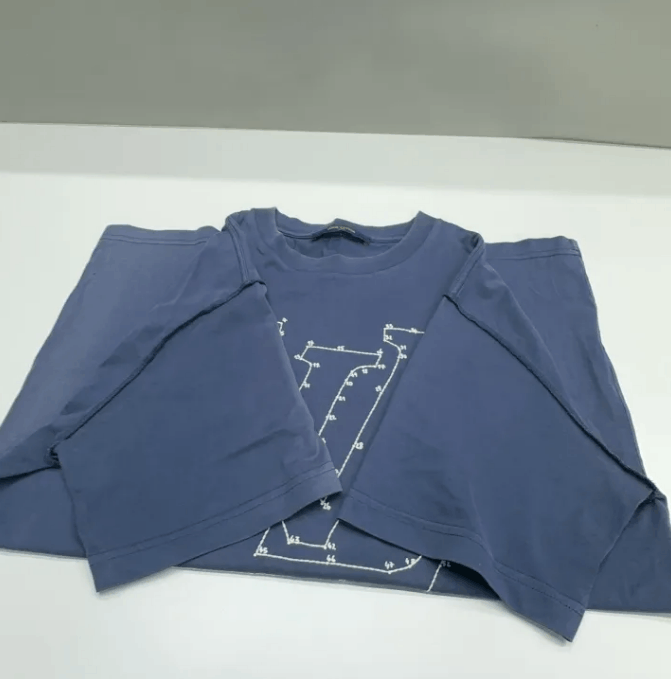 Louis Vuitton Louis Vuitton short-sleeve T-shirt Size US M / EU 48-50 / 2 - 7 Thumbnail