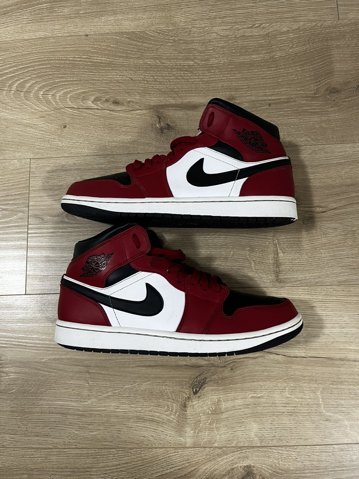 CHICAGO BLACK TOE MID