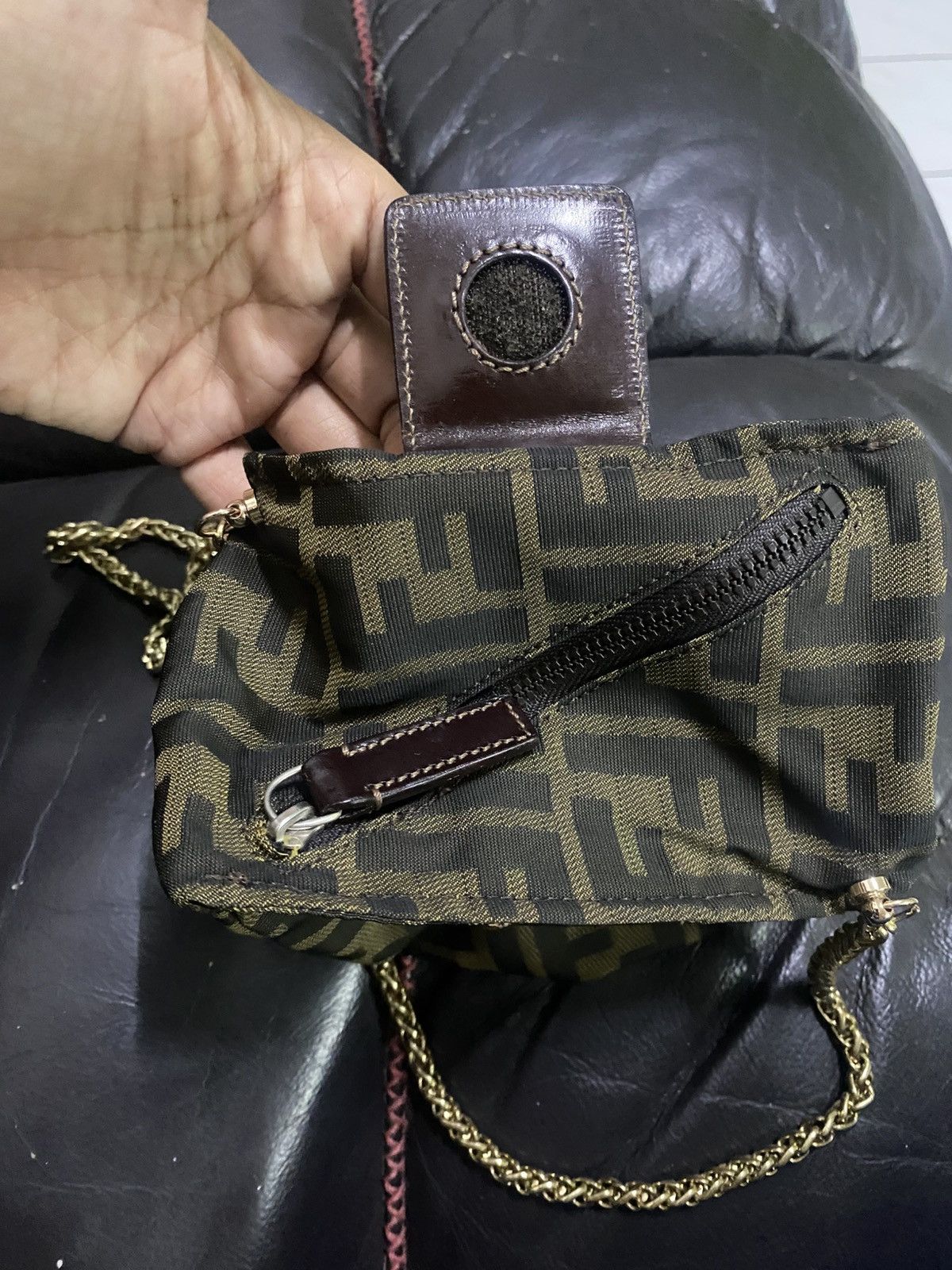 Fendi Authentic Fendi Zucca Monogram shoulder CUSTOM CHAIN Size ONE SIZE - 6 Thumbnail
