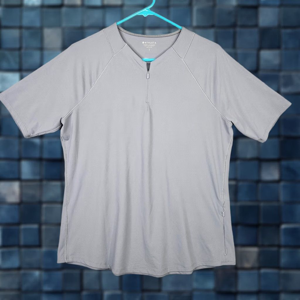 Athleta Athleta Women’s Gray 1/4 Zip Short Sleeve Top Size L Casual Activewear Shirt Sports Women L Gray 1/4 Zip Short Sleeve Top Size L / US 10 / IT 46 - 1 Thumbnail