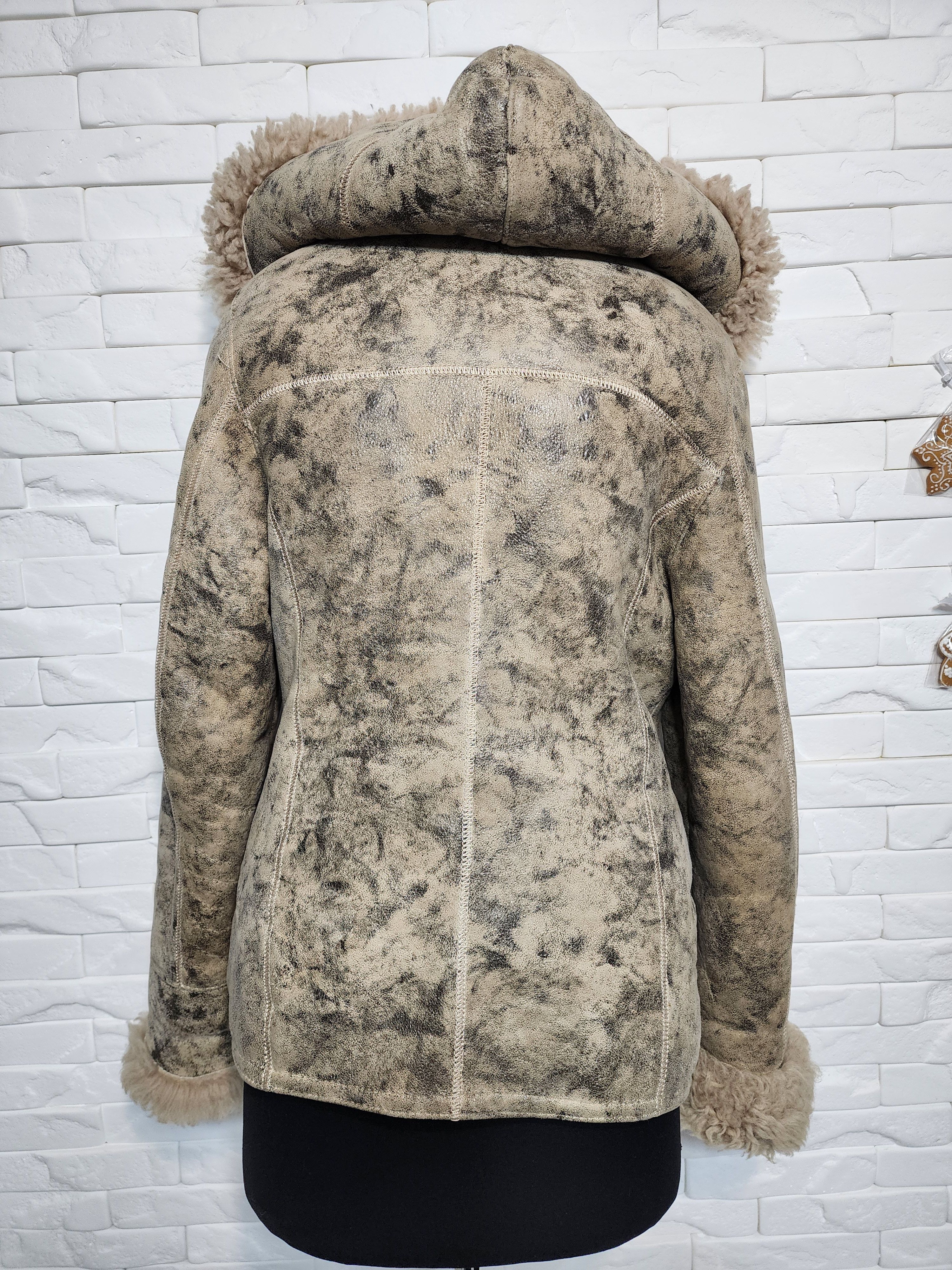 Furla Brown Sheepskin Coat: Women's Fur Hooded Winter Jacket Size L / US 10 / IT 46 - 4 Thumbnail