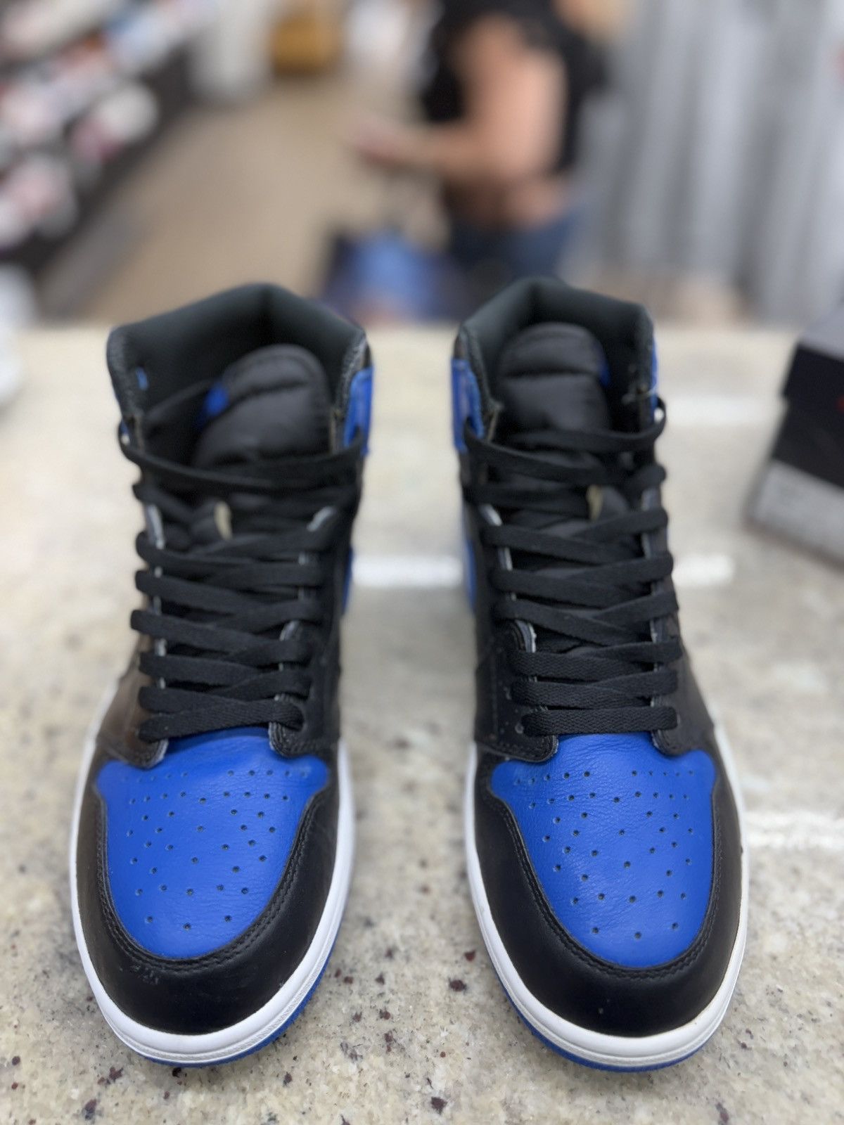 Jordan Brand Jordan 1 Retro Royals Size US 10.5 / EU 43-44 - 3 Thumbnail