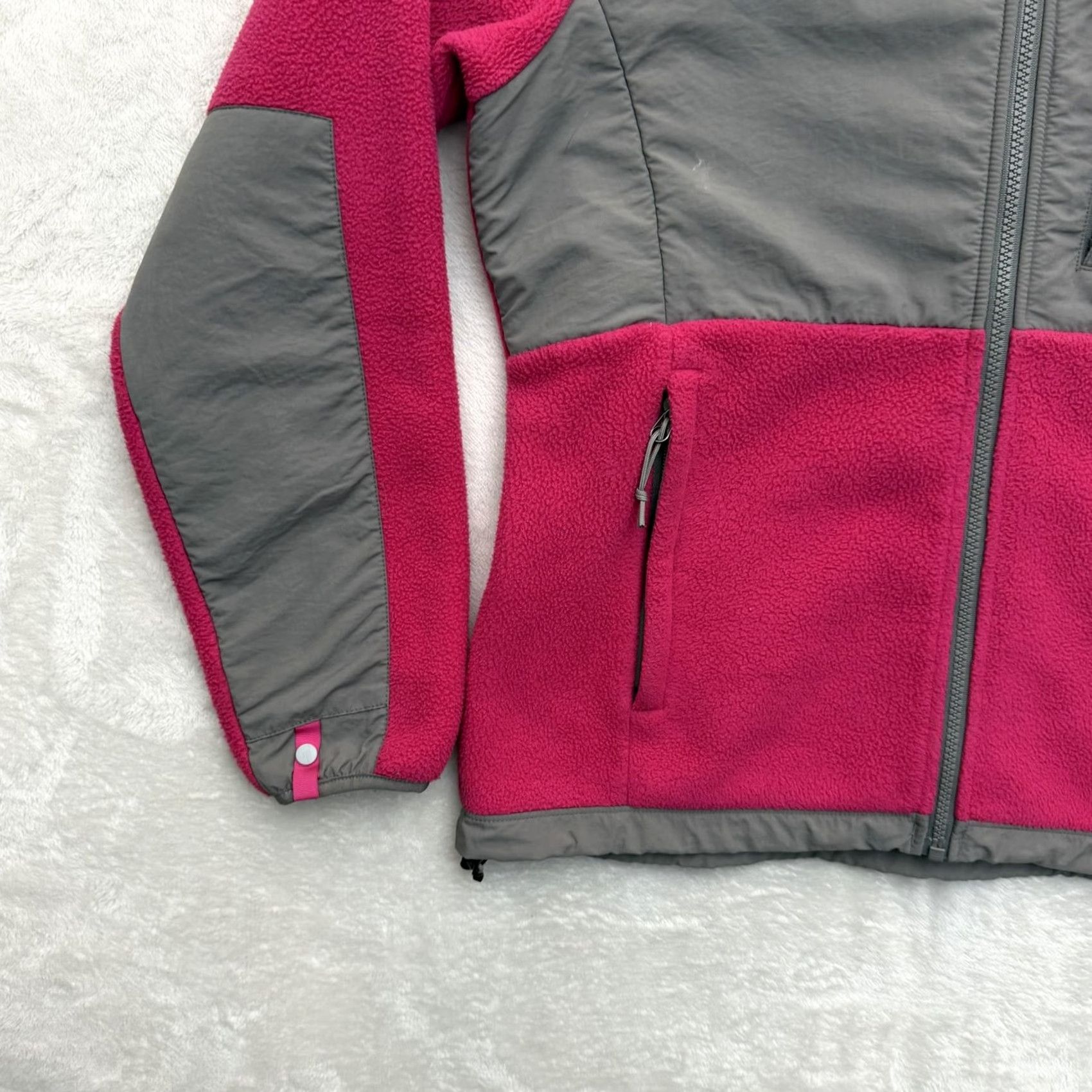 The North Face VINTAGE? No. The North Face Jacket Womens M Pink Gray Polartec Fleece Full Zip Denali Size M / US 6-8 / IT 42-44 - 6 Thumbnail