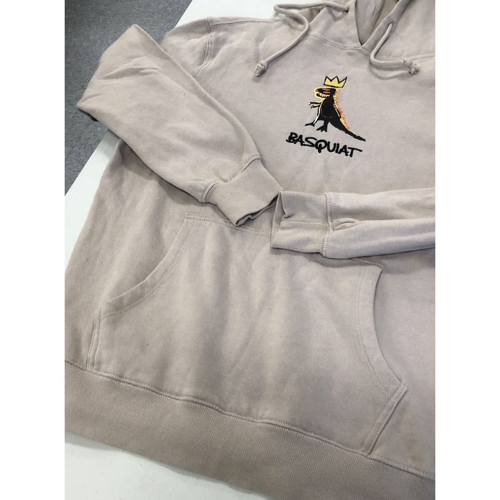 Vintage VINTAGE Basquiat Jean Michael Art Hoodie Small Mens Tan S Art 90s? Size US S / EU 44-46 / 1 - 3 Thumbnail