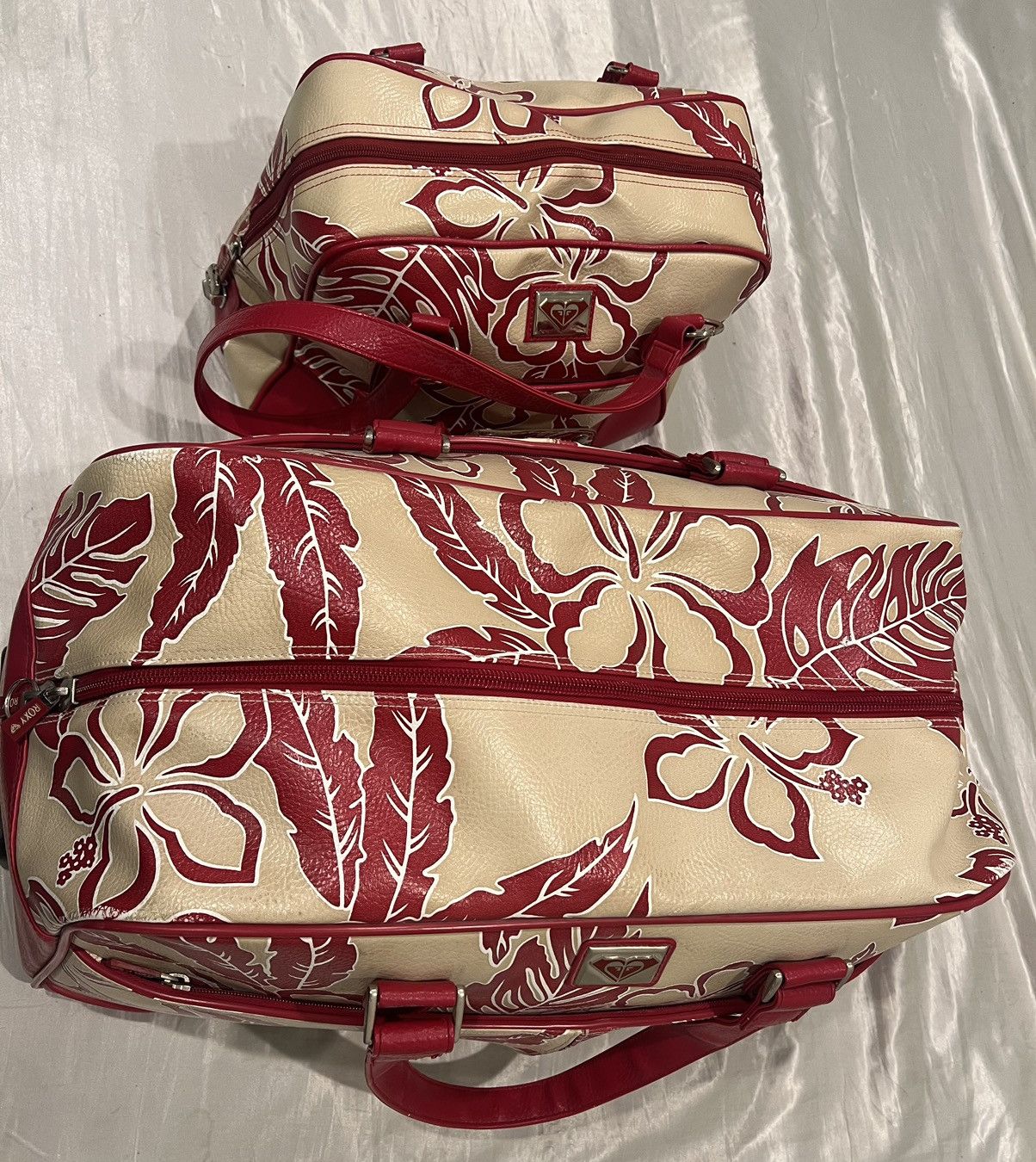 Vintage Vintage Roxy Floral Travel Luggage Rolling Duffle Bag Set Size ONE SIZE - 3 Thumbnail