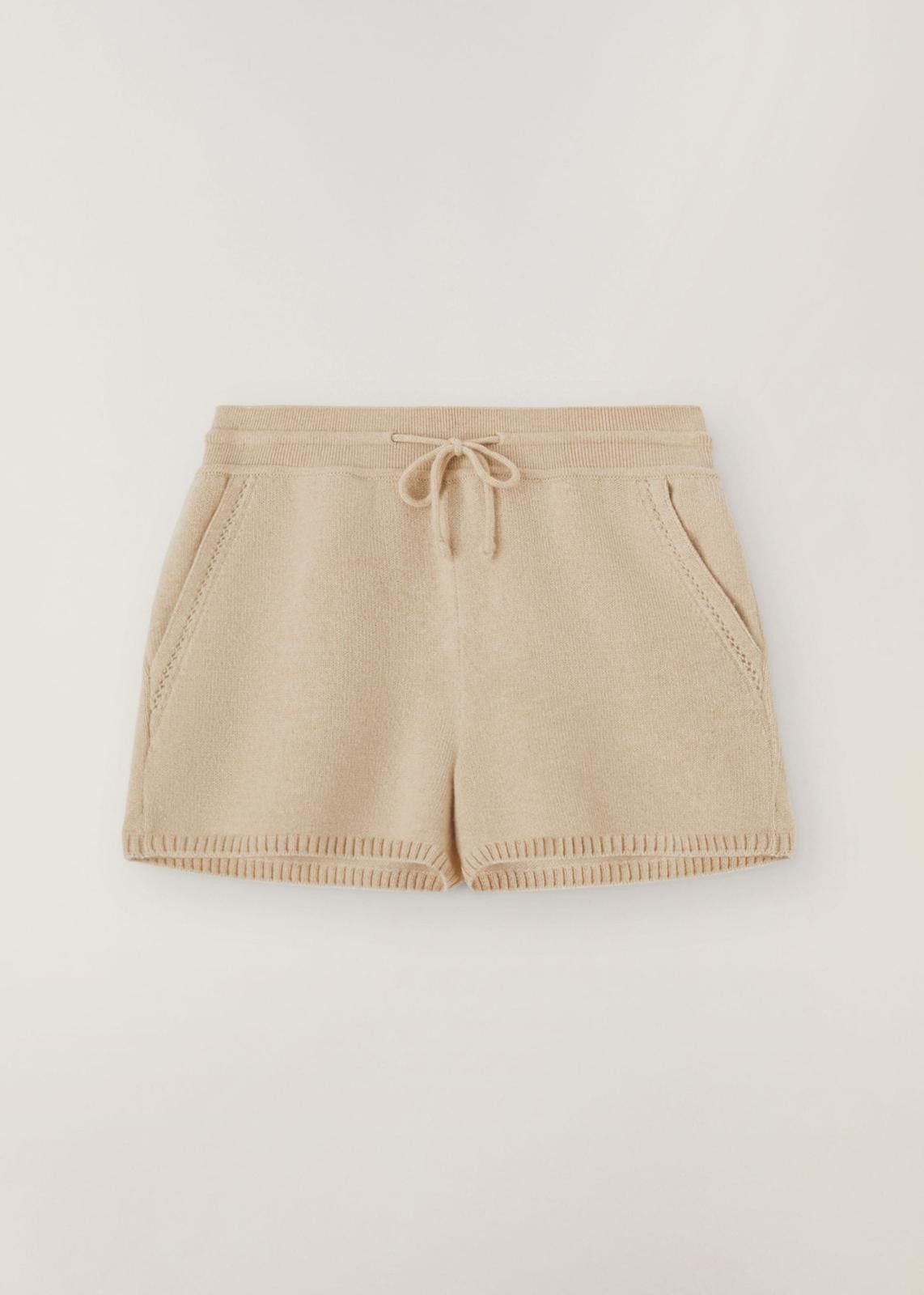 Loro Piana o1srvl11e1024 Cocooning Fine Ajour Short in Beige Size 26" / US 2 / IT 38 - 1 Thumbnail