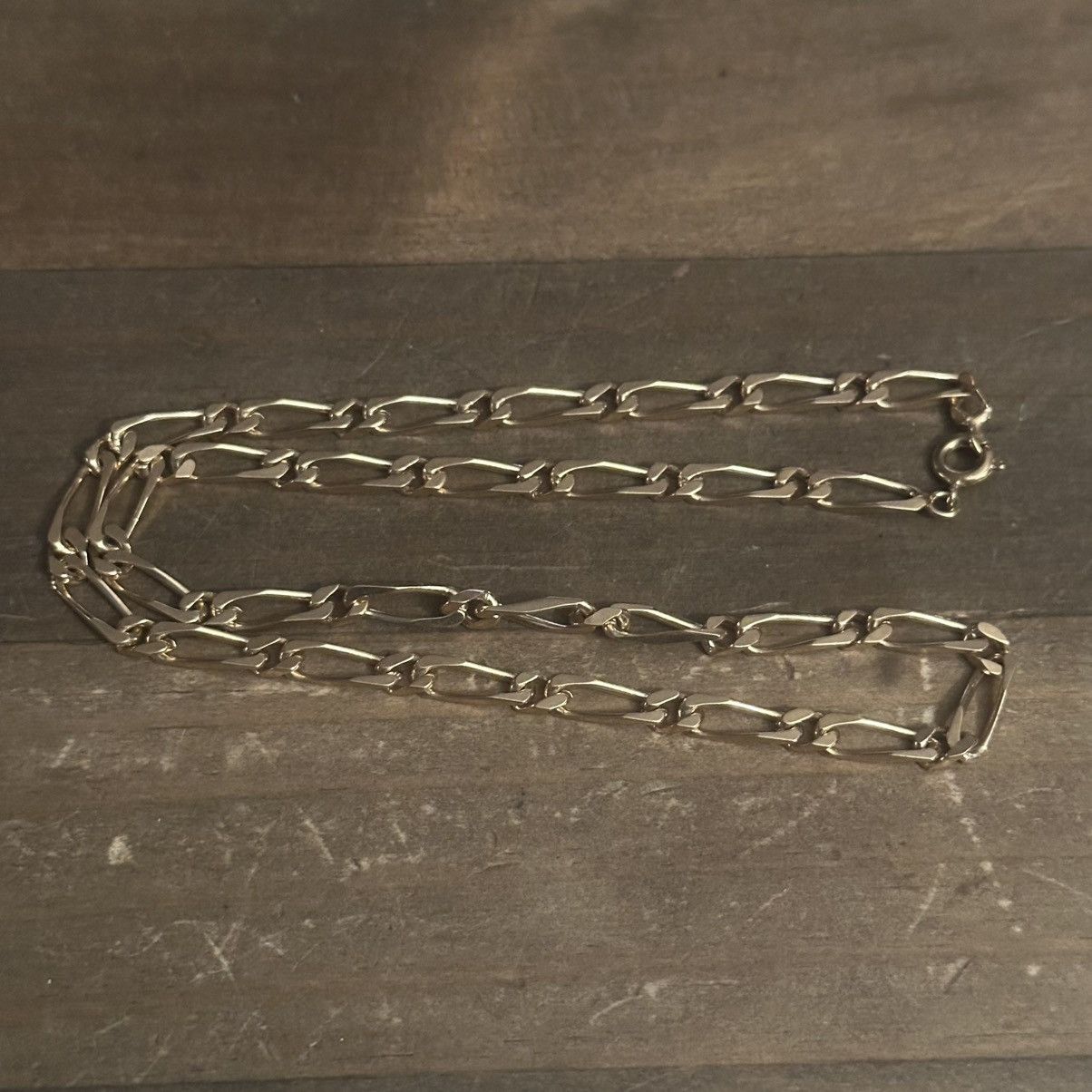 Vintage Vintage thick gold tone figaro chain necklace Size ONE SIZE - 3 Thumbnail