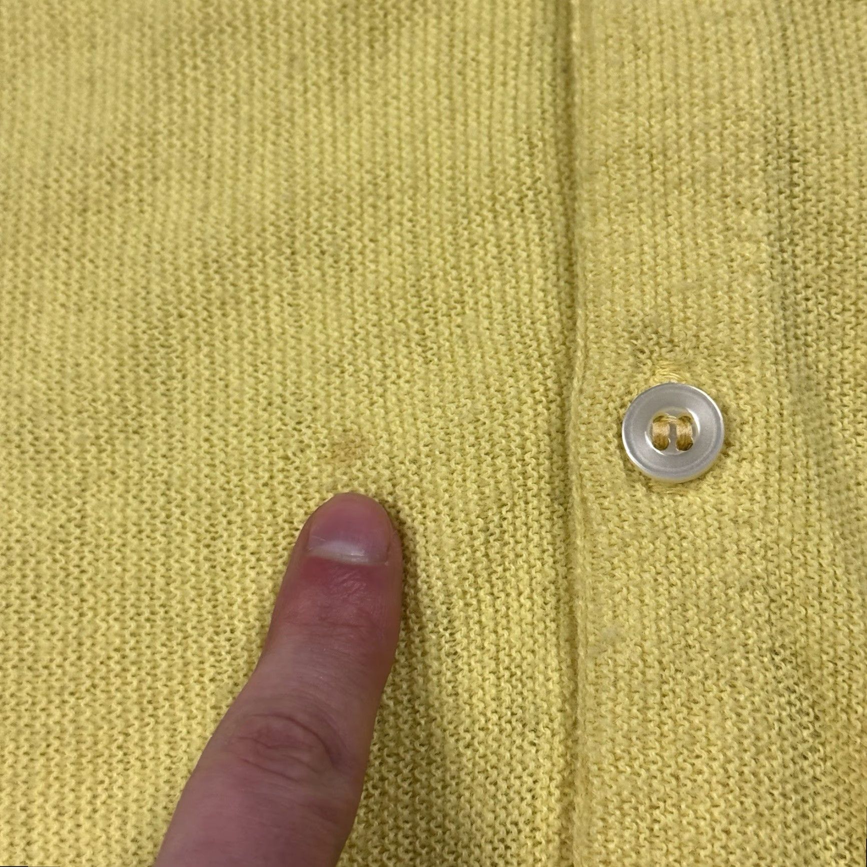 Vintage VINTAGE TRUE VINTAGE 70s YELLOW KNIT CARDIGAN WOOL BLEND PREPPY GRANDPA BUTTON MENS L Size US L / EU 52-54 / 3 - 3 Thumbnail