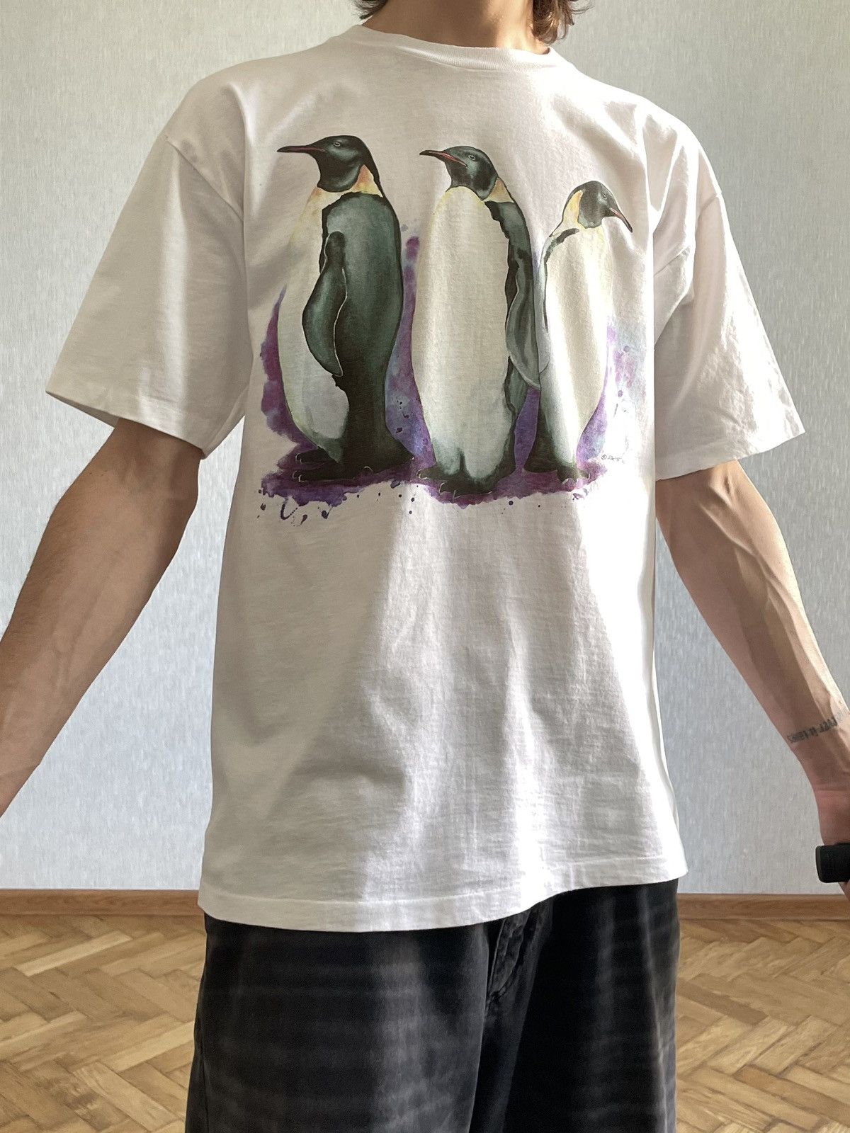 Vintage Harlequin: 1990 Single Stitched T-Shirt w/ Five Penguins Size US XL / EU 56 / 4 - 14 Thumbnail