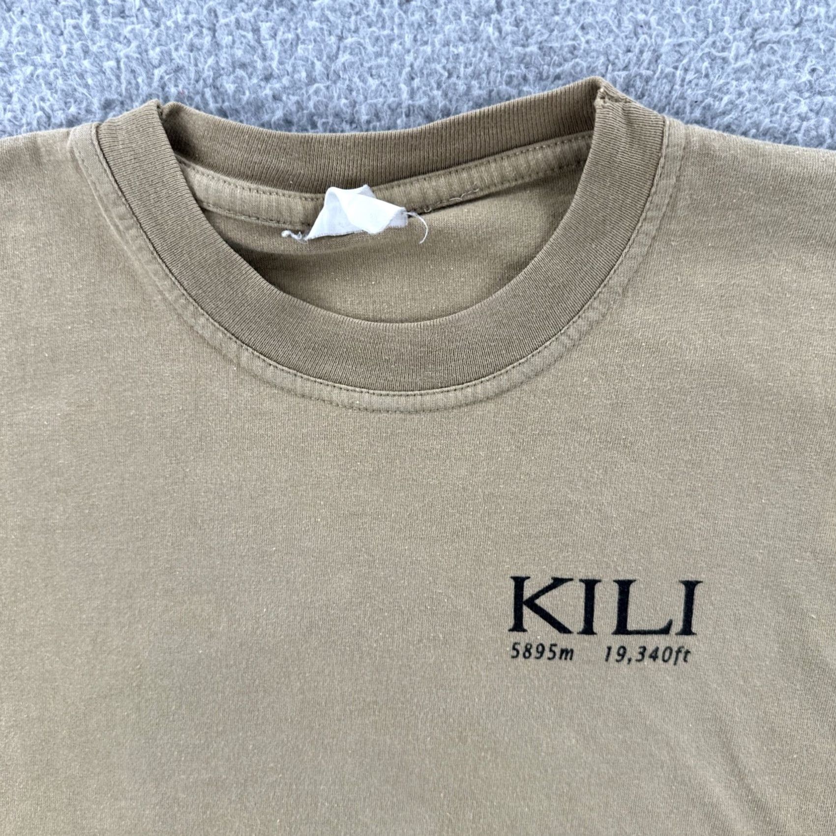 Vintage VINTAGE Kilimanjaro Men’s Small Brown T Shirt Mount Kilimanjaro Africa Shirt Mens Short Sleeve Crew Neck 90s Outdoor Africa Brown Size US S / EU 44-46 / 1 - 6 Thumbnail