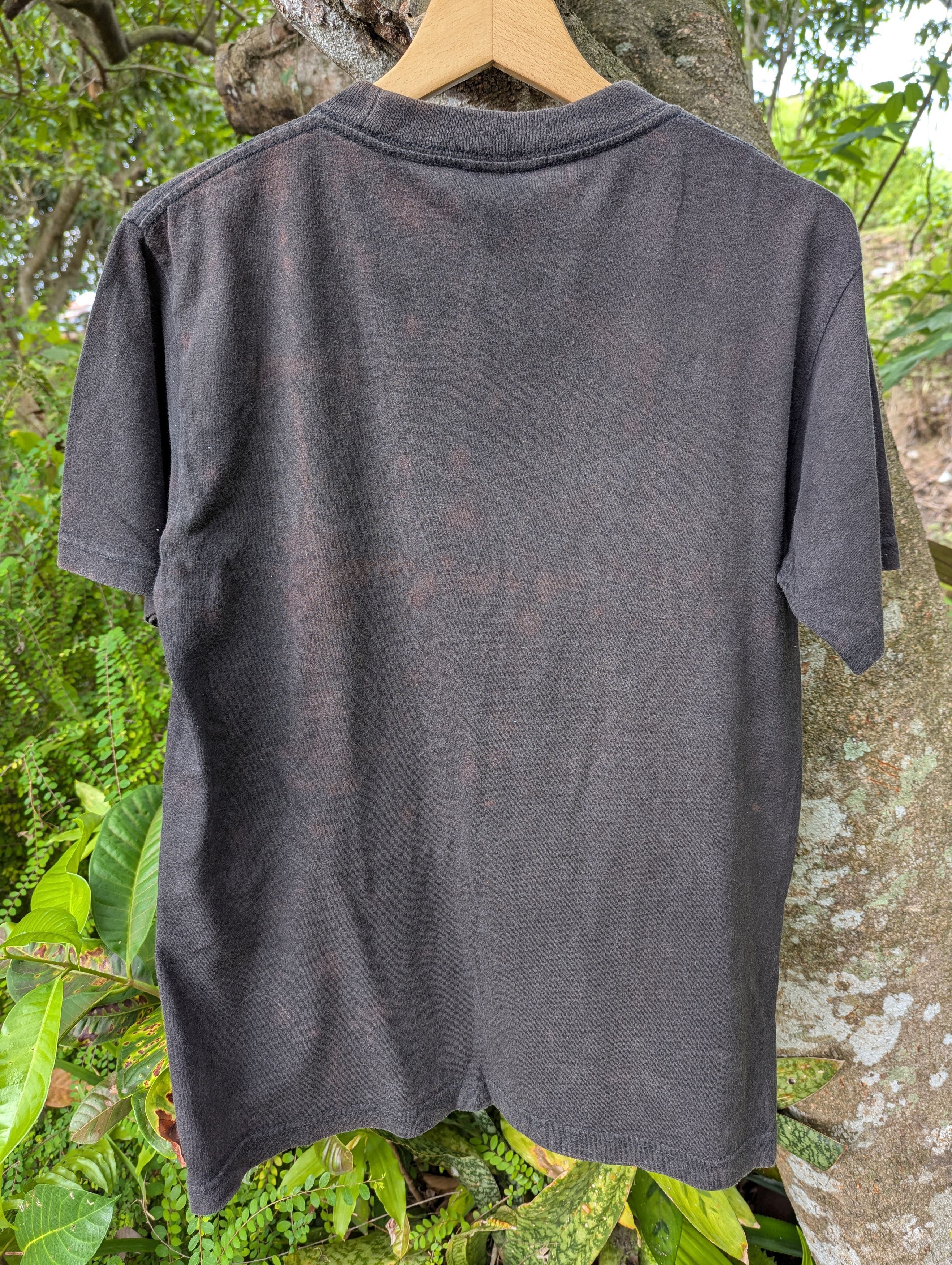 Hard Rock Cafe Distressed Hard Rock Cafe Logo Kuwait Sunfaded Tshirt Size US S / EU 44-46 / 1 - 5 Thumbnail