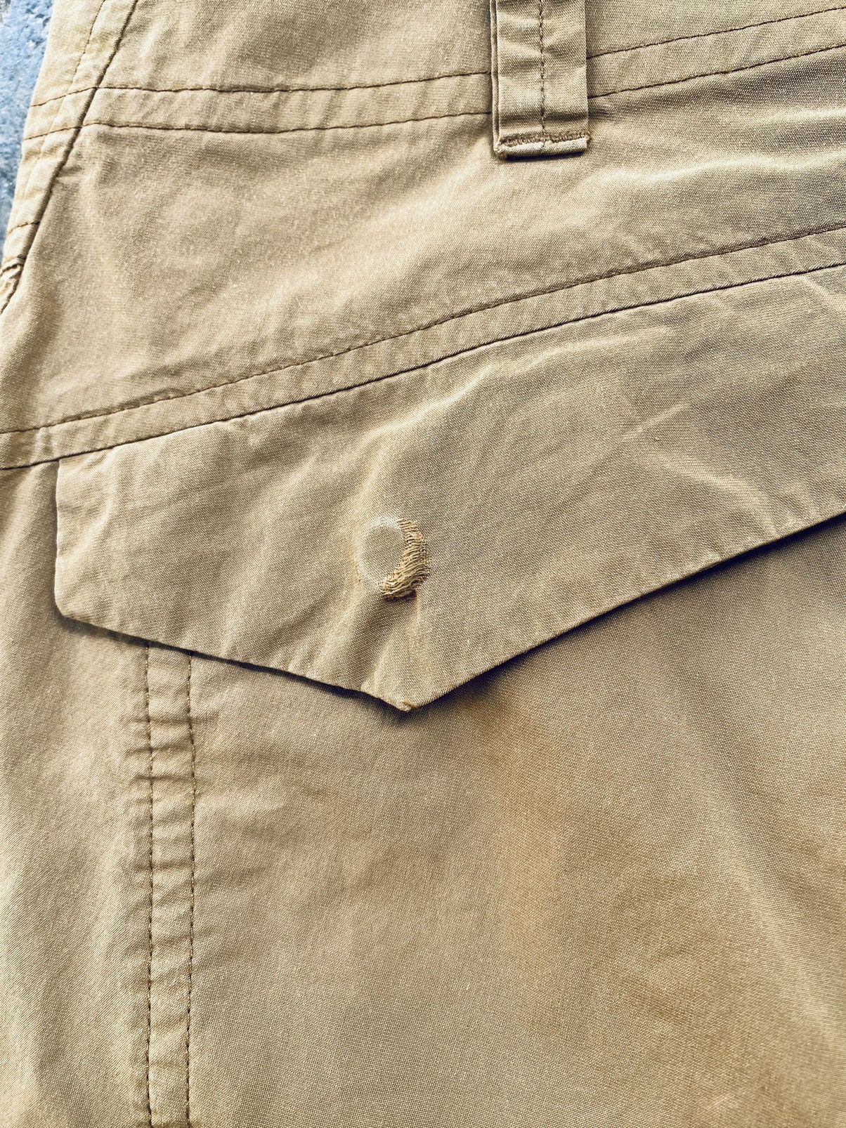 Arc'teryx Vintage Y2k Arcteryx Small Logo Brown Short Pants Size US 31 - 17 Thumbnail
