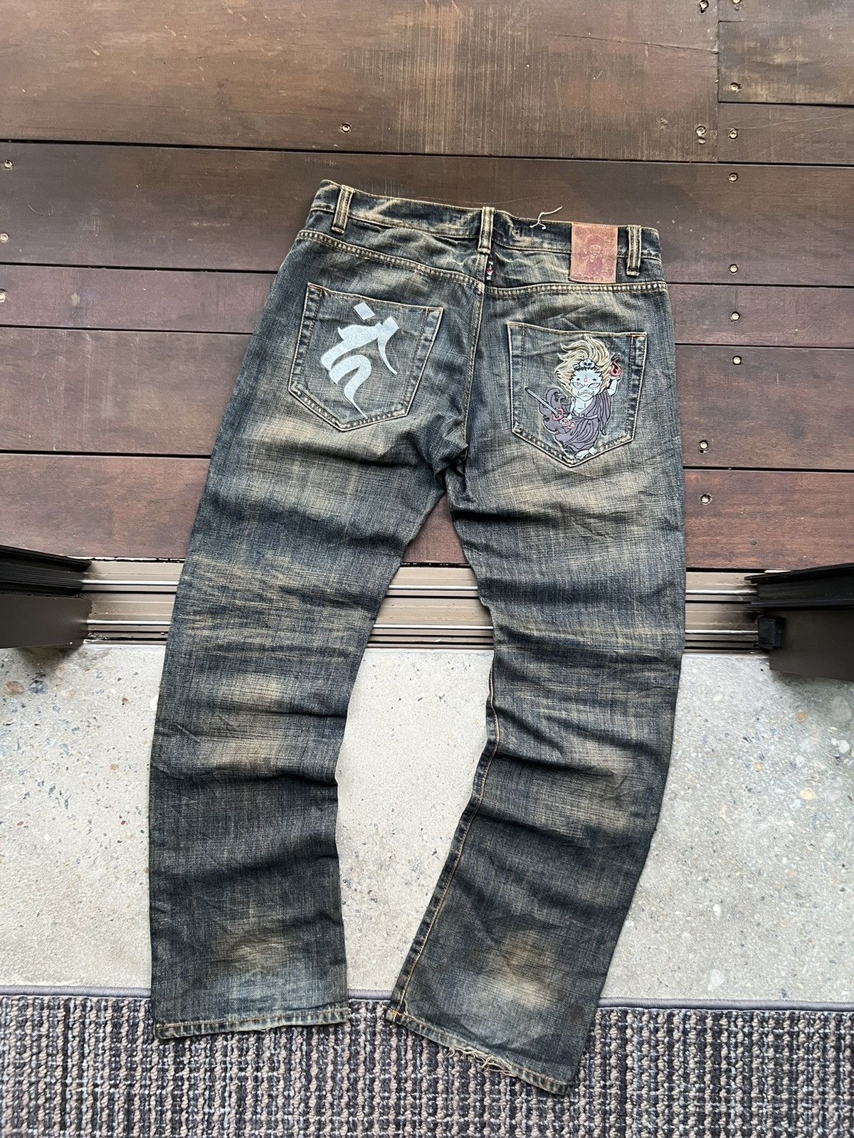 Japanese Brand NIPPON BLUE EMBROIDED JEANS Y2K Size US 34 / EU 50 - 1 Thumbnail