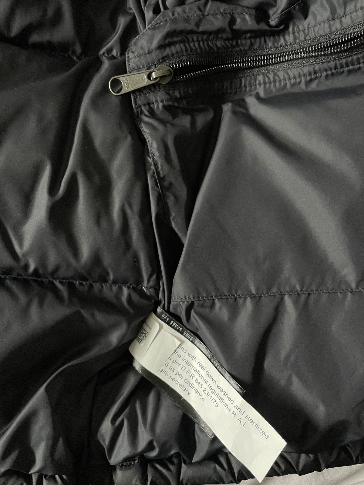 The North Face The North Face 1996 Retro Nuptse Vest Size US S / EU 44-46 / 1 - 4 Thumbnail