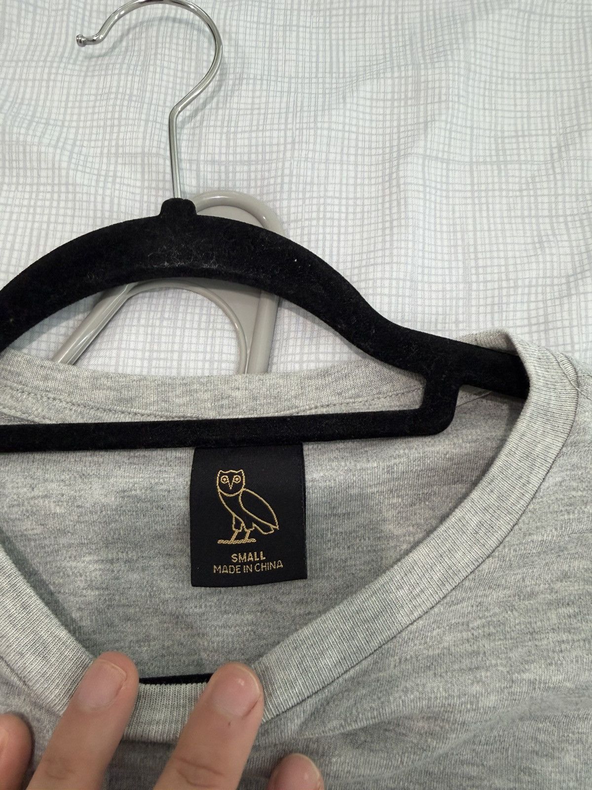 October's Very Own Octobers Very Own(OVO) long sleeve Size US S / EU 44-46 / 1 - 4 Thumbnail