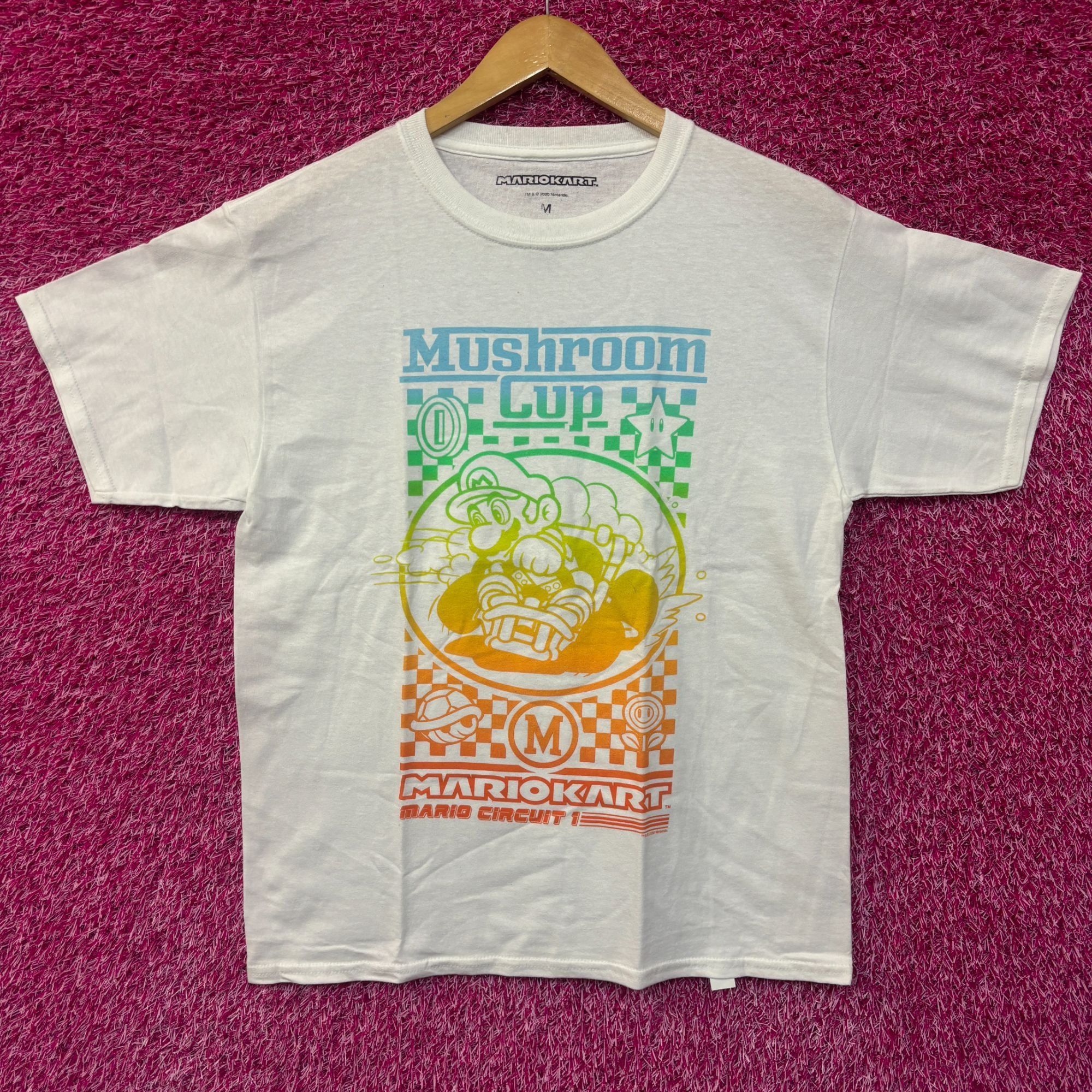 Nintendo Nintendo Mario kart mushroom cup tshirt size medium Size US M / EU 48-50 / 2 - 1 Thumbnail