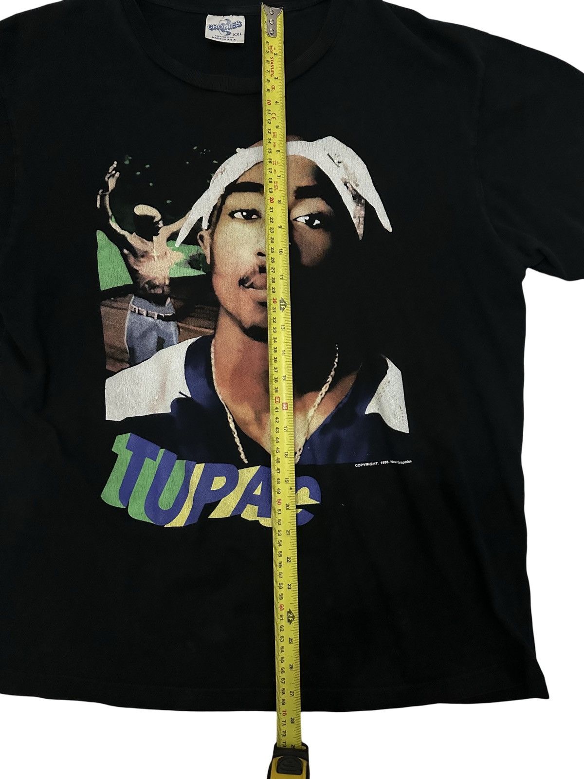 Band Tees × Rap Tees × Vintage Vintage 1998 Tupac Rap Tee It’s a set up so keep ya head up Size US XL / EU 56 / 4 - 8 Thumbnail