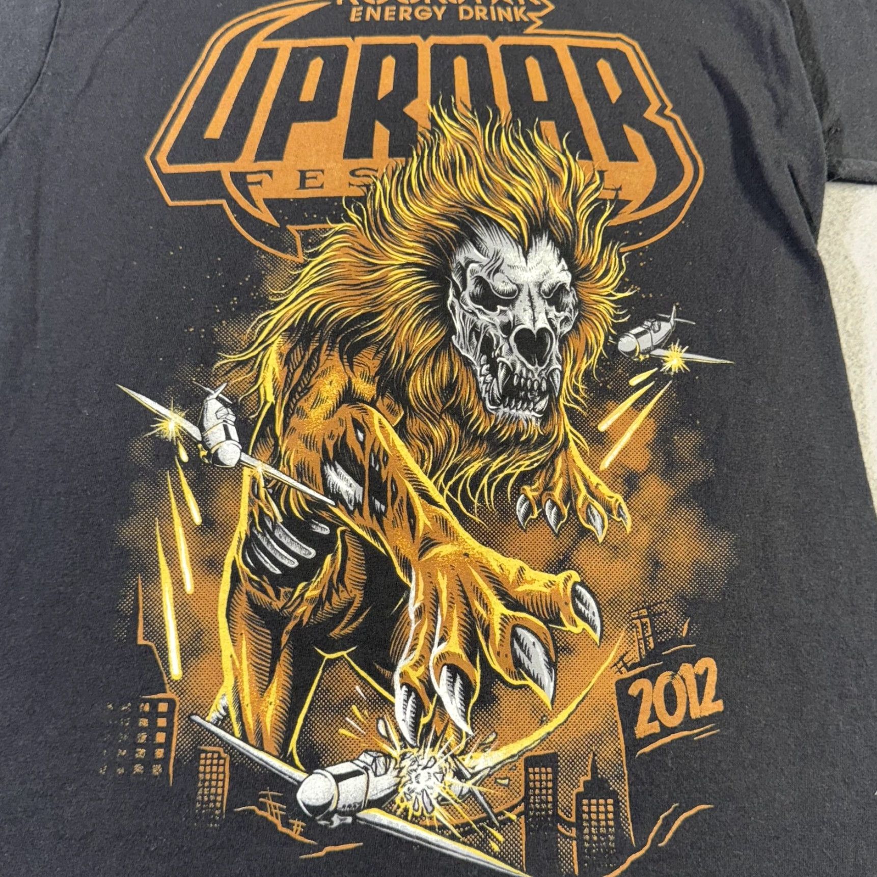 Hanes VINTAGE Rockstar Uproar Festival Shirt Mens Large Black 2012 Concert Tour Band Tee Music Size US L / EU 52-54 / 3 - 2 Thumbnail