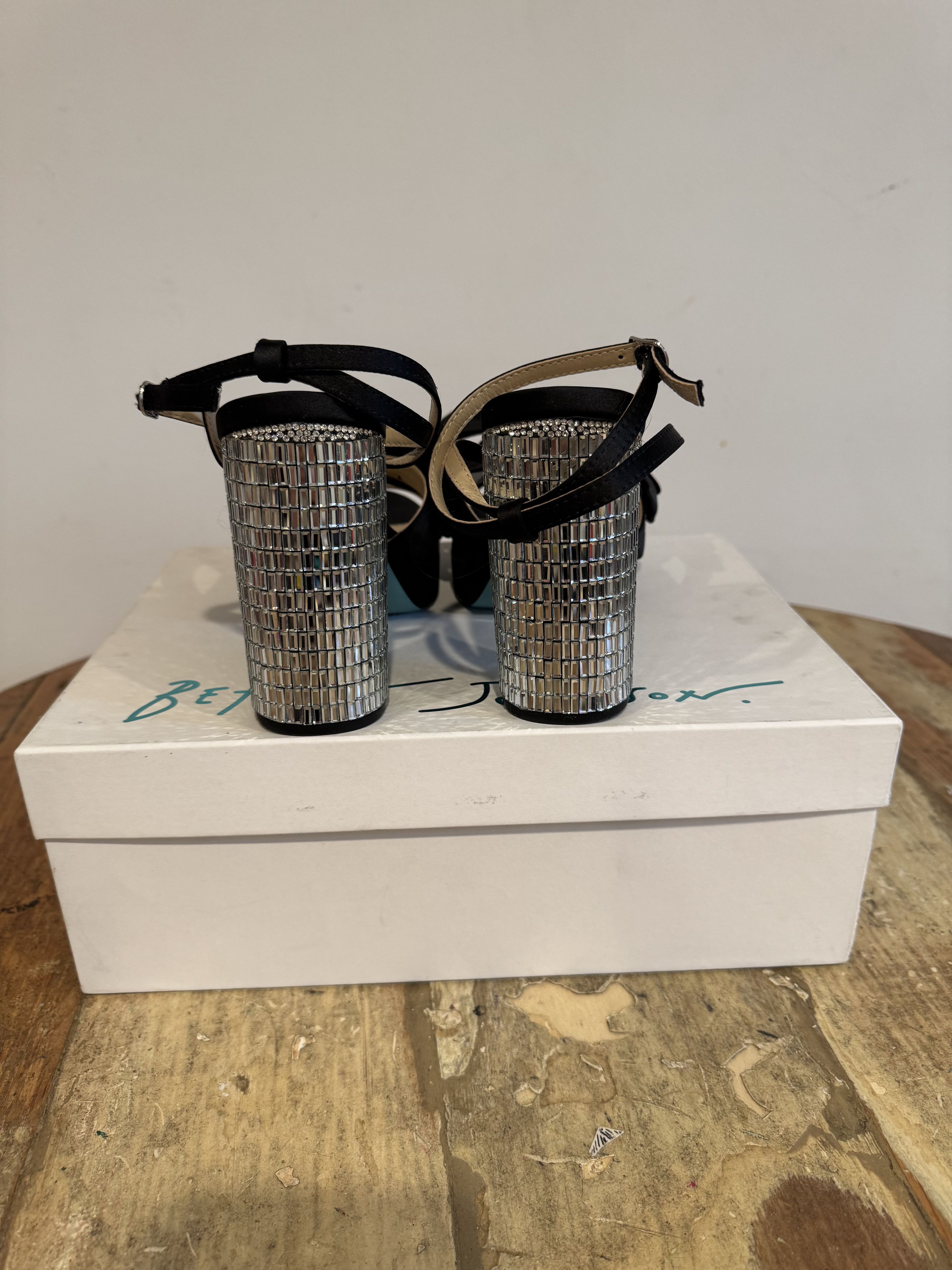 Betsey Johnson Betsey Johnson party heels Size US 8.5 / IT 38.5 - 3 Thumbnail