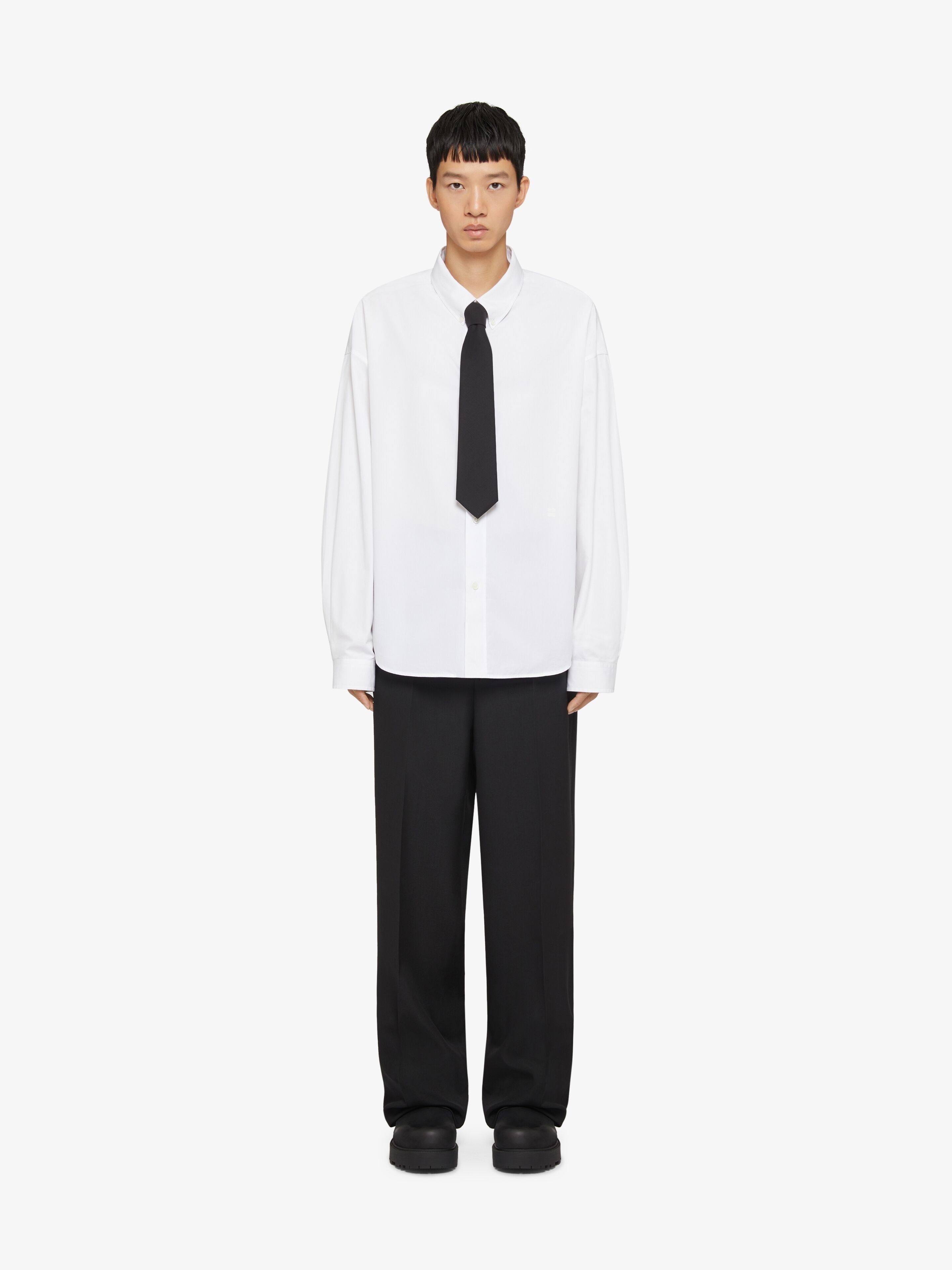 Givenchy o1w1db10925 Long Sleeve Shirt Without Pocket in White Size US XL / EU 56 / 4 - 2 Thumbnail