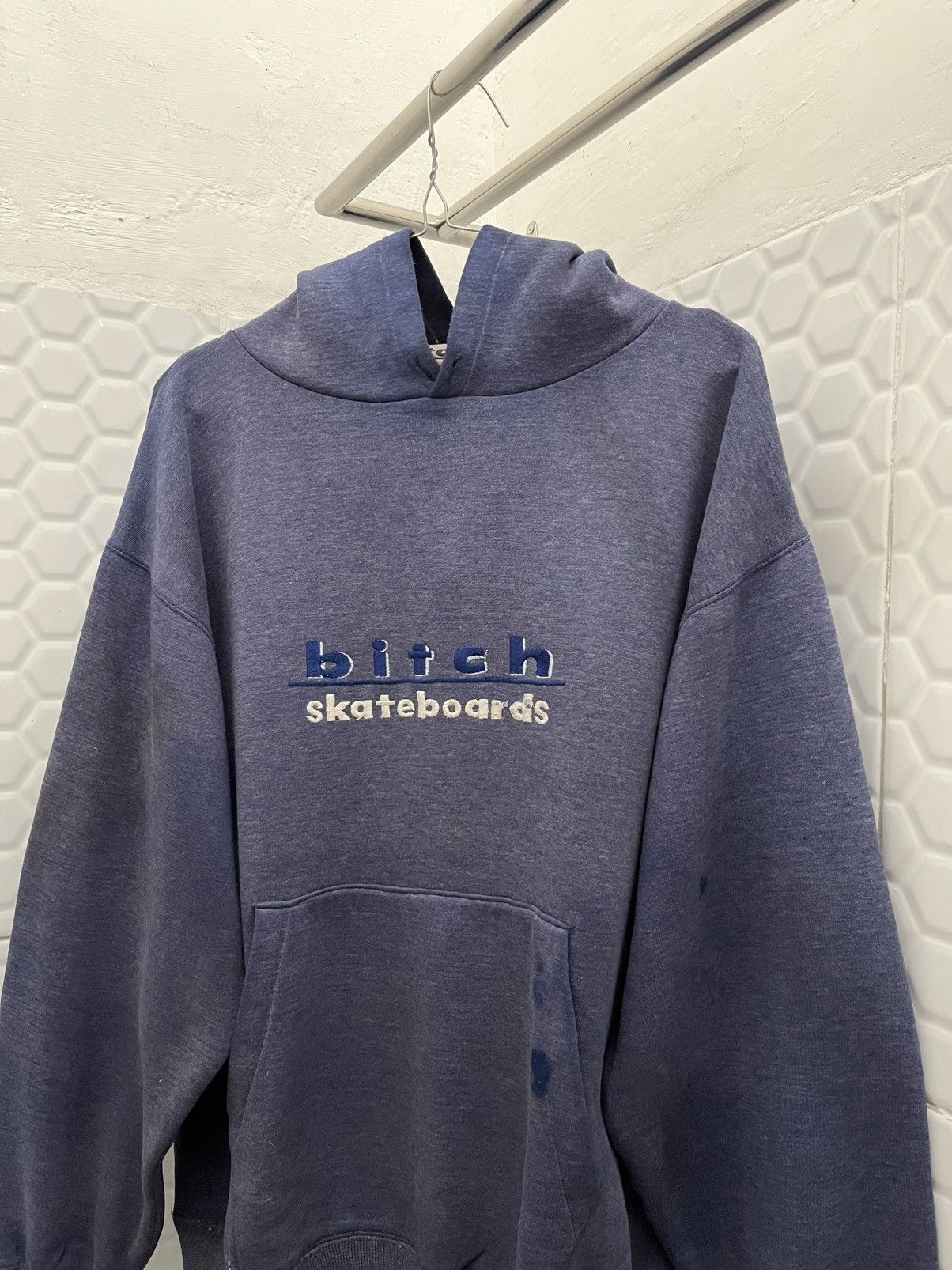 Hook-Ups × Shorty's Skateboards Vintage 90's Bitch Skateboards Faded Hoodie Size US L / EU 52-54 / 3 - 3 Thumbnail