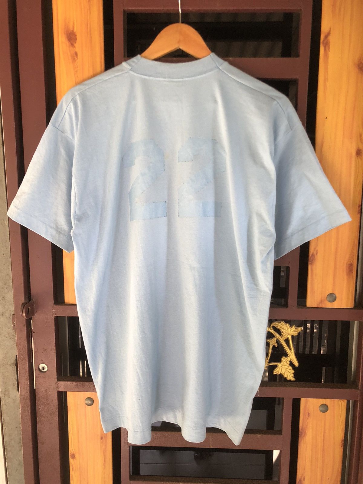 Fruit Of The Loom × Vintage 🔥Vintage 90s🔥Youth Basketball League #22 Tshirts Size US XL / EU 56 / 4 - 8 Thumbnail