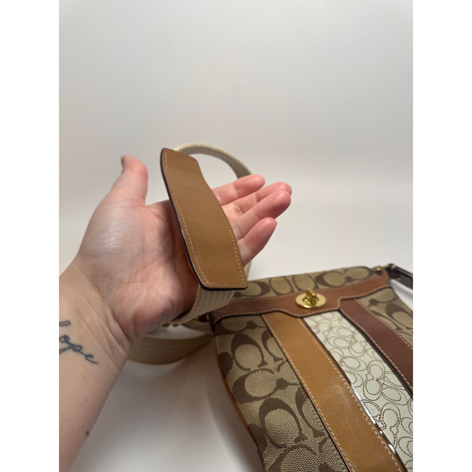 Coach Coach Vintage Multi Fabric Monogram Leather Crossbody Size ONE SIZE - 10 Thumbnail