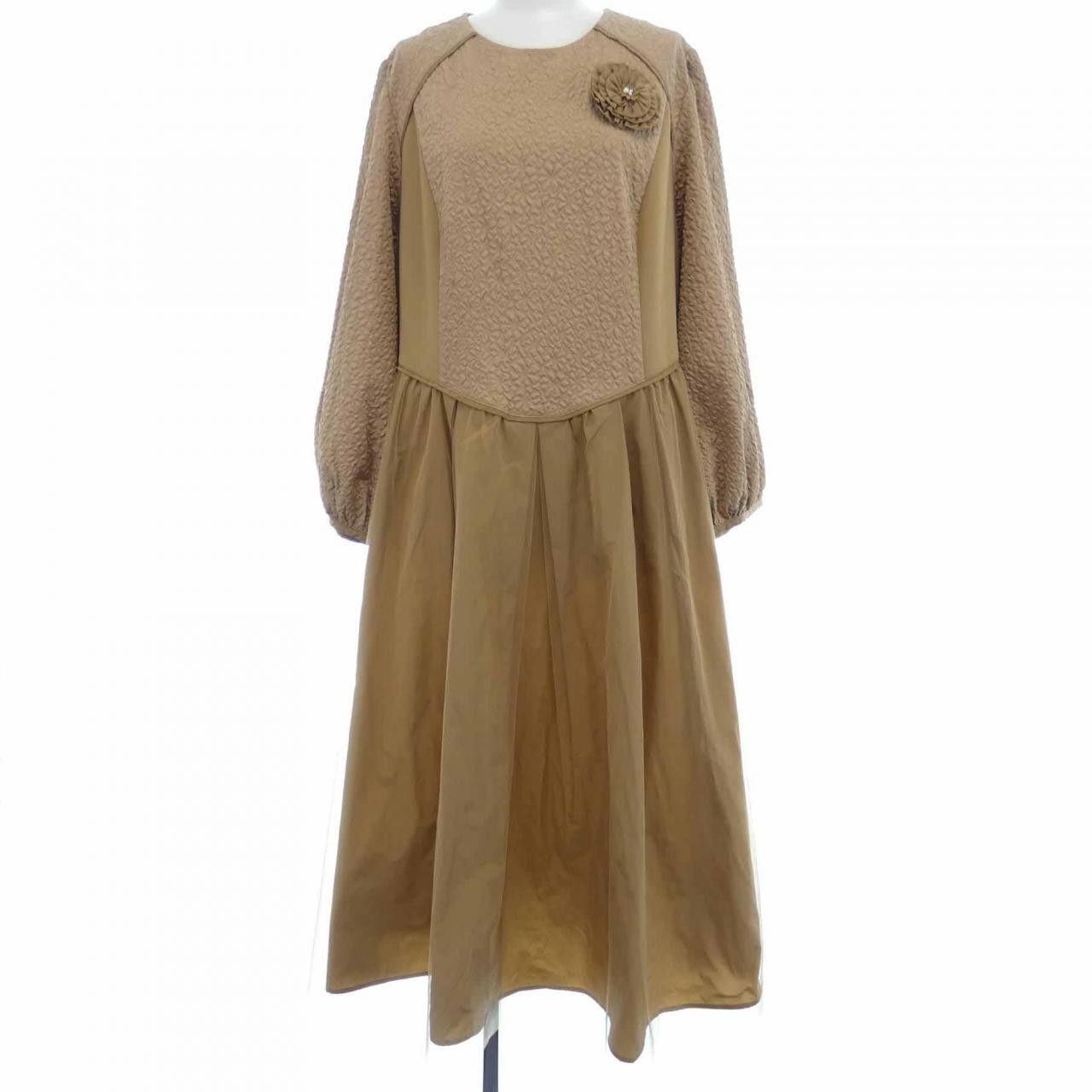 Other Other Super Beauty Dress Others Dresses DUTY FREE for USA Size ONE SIZE - 1 Thumbnail