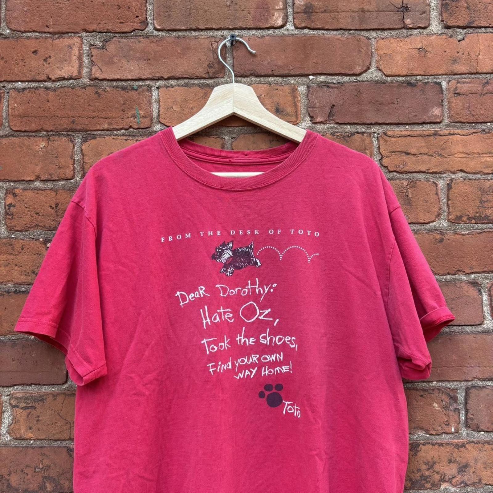 Hanes wizard of oz dear Dorthy Toto t shirt M Size US M / EU 48-50 / 2 - 2 Thumbnail