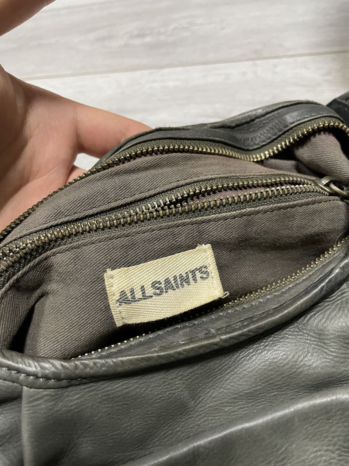 Allsaints Allsaints avantgarde rare leather shoulder handle bag Size ONE SIZE - 9 Thumbnail