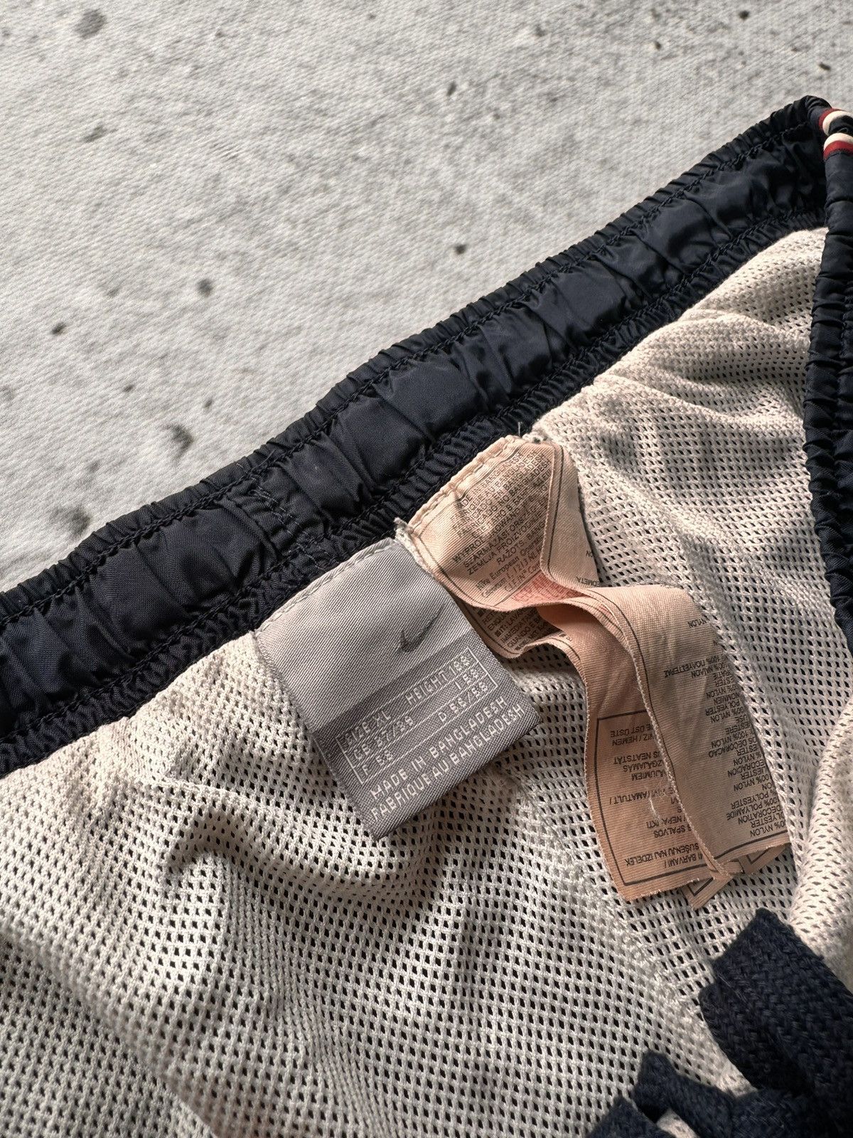 Nike × Vintage NIKE VINTAGE BASIC LOGO OVERSIZE BAGGY PANTS Size US 34 / EU 50 - 4 Thumbnail