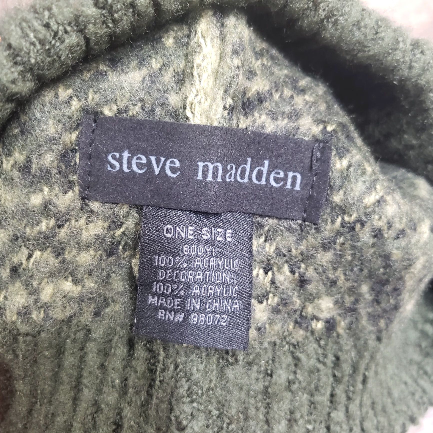 Steve Madden Steve Madden Beanie Hat Women One Size Winter Pompom Multicolor Acrylic Knit Black Tan White Modern Casual Womens Size ONE SIZE - 3 Thumbnail