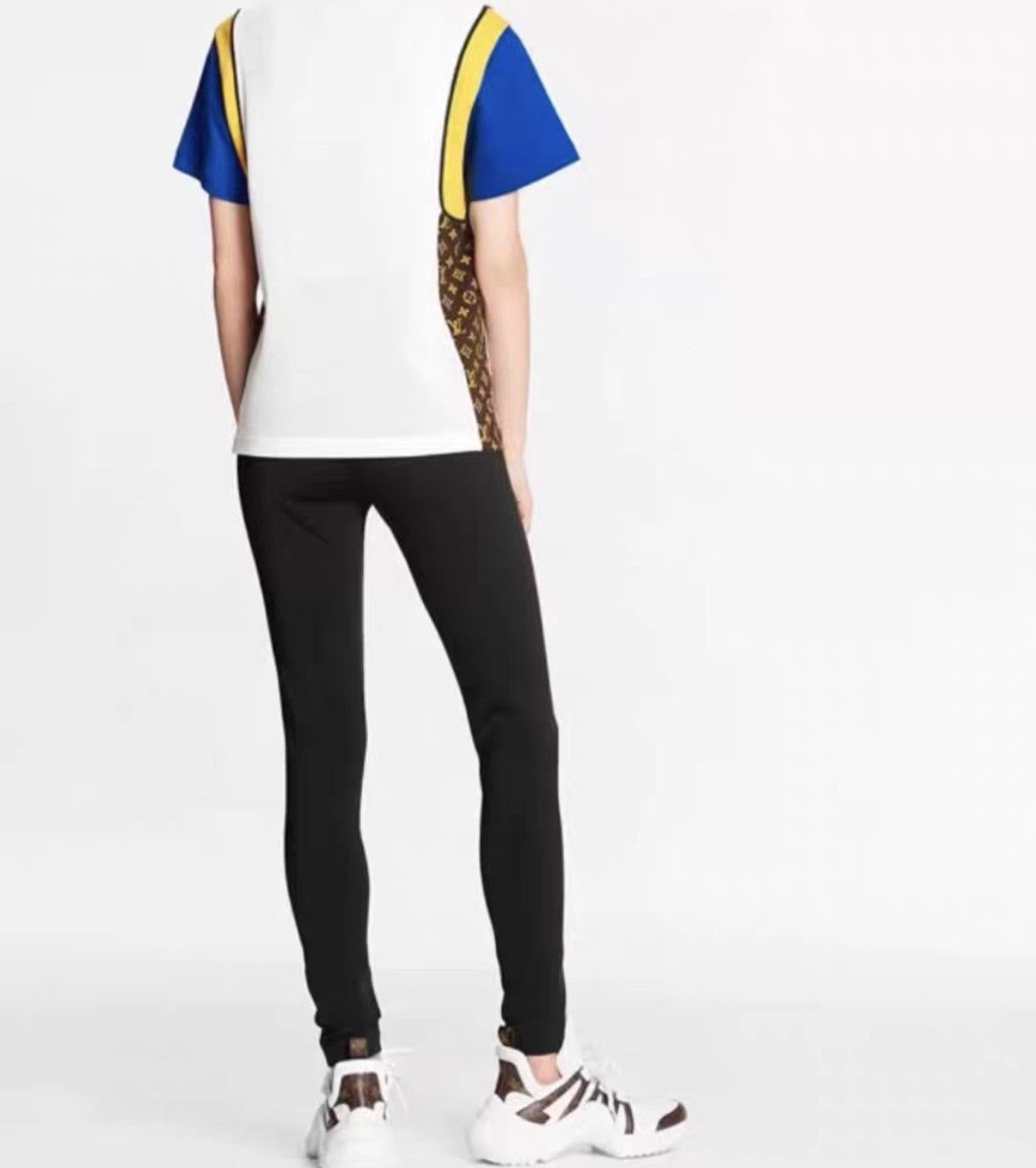 Louis Vuitton Louis Vuitton Reading patchwork logo short sleeve Size US S / EU 44-46 / 1 - 7 Thumbnail