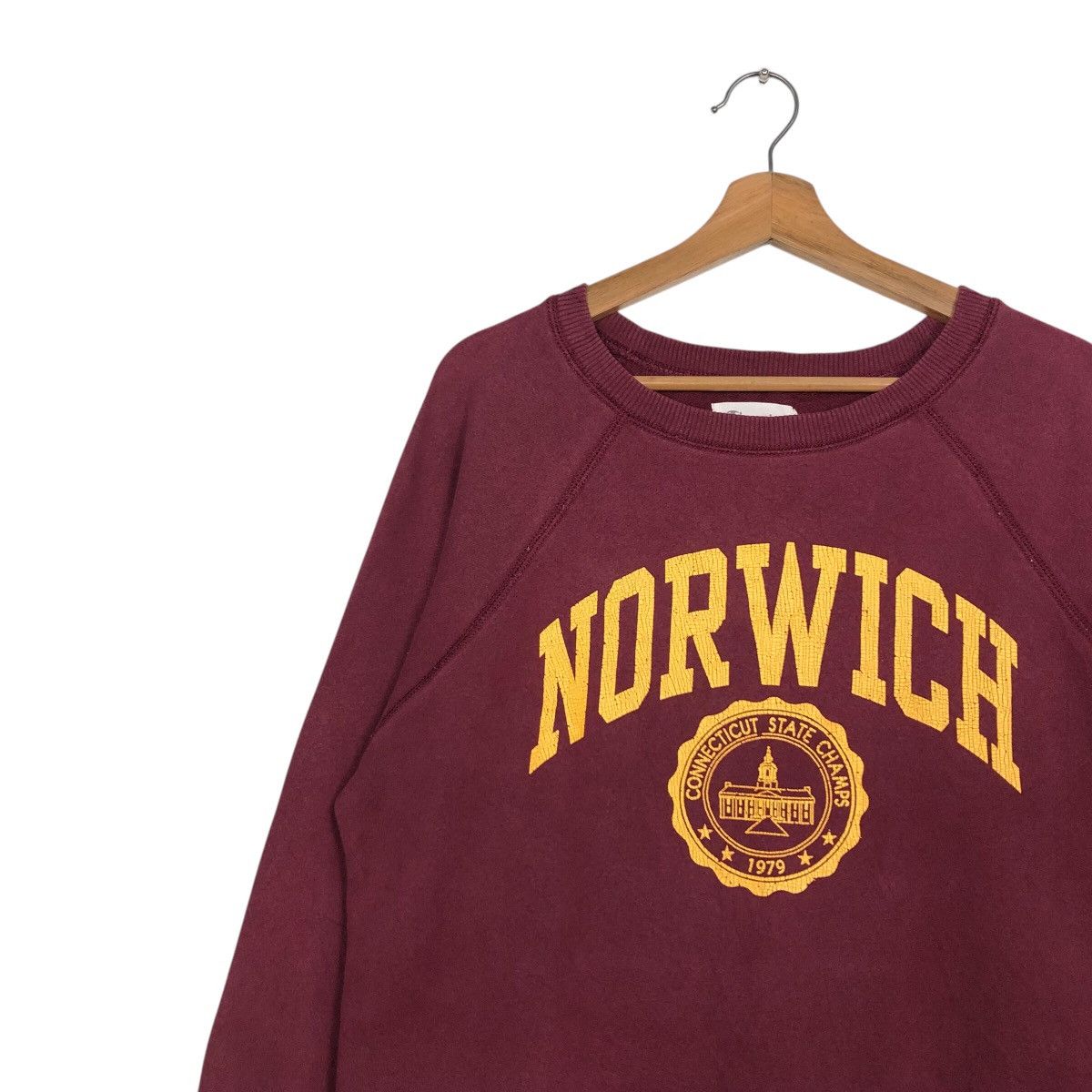 Champion Vintage Sweatshirt Champion Norwich Connecticut State Champ Size US L / EU 52-54 / 3 - 8 Thumbnail