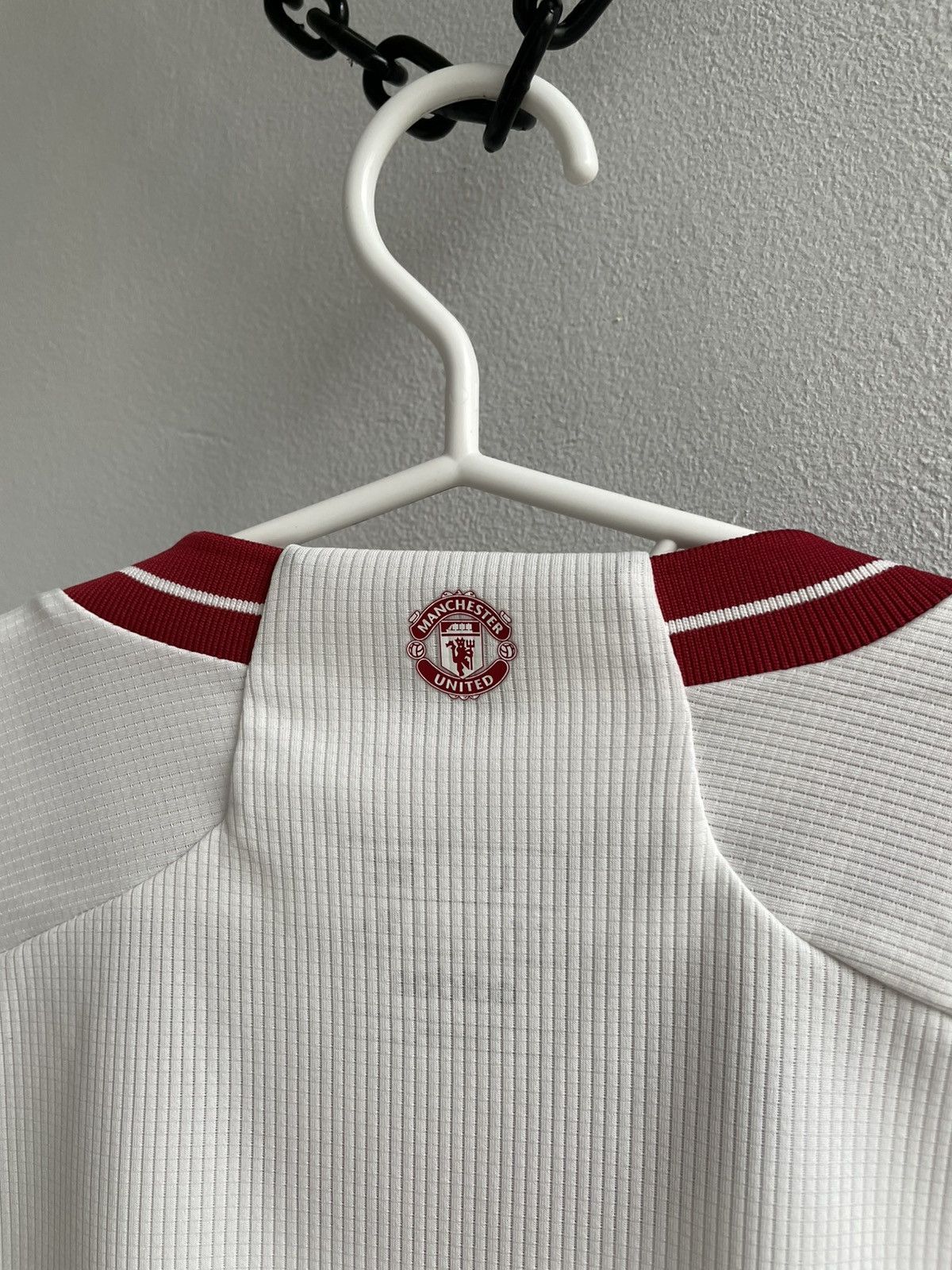 Other MANCHESTER UNITED 2023 2024 SOCCER FOOTBALL SHIRT 29H001 Size US L / EU 52-54 / 3 - 18 Thumbnail