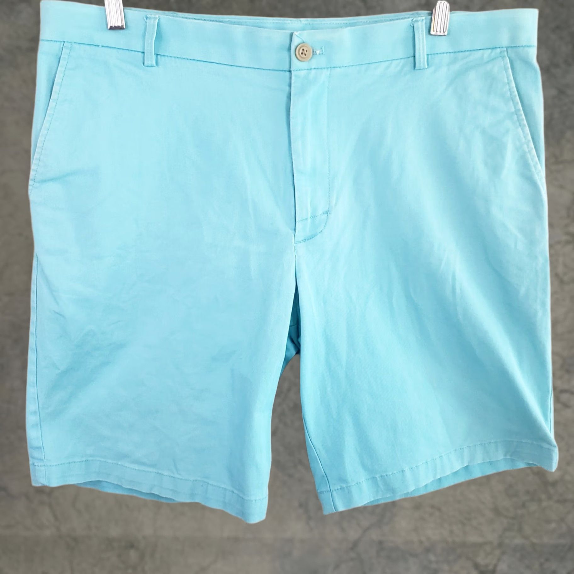 Izod VINTAGE Izod Saltwater Stretch Chino Shorts Men 36 10 Aqua Blue Cotton Spandex Size US 36 / EU 52 - 1 Thumbnail