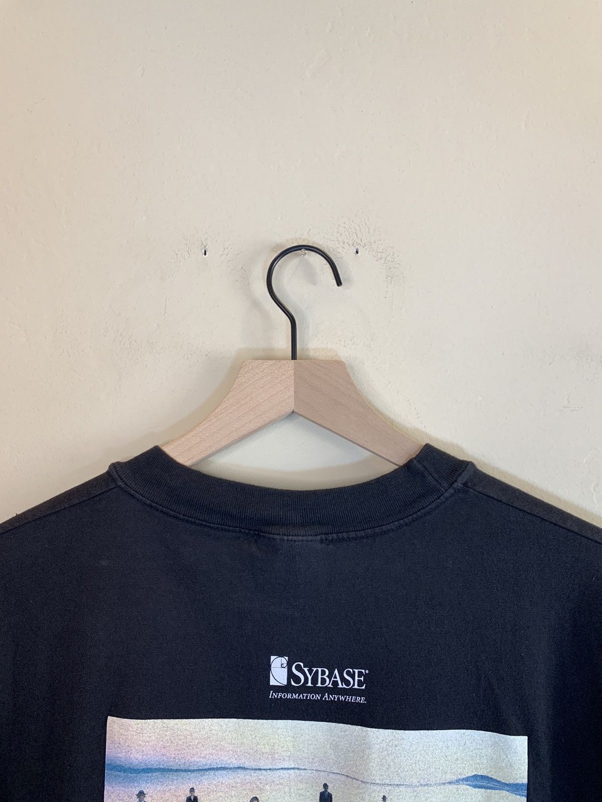 Vintage *RARE* Vintage 90s Sybase EP Tech Software Art Promo T-Shirt Size US XL / EU 56 / 4 - 6 Thumbnail