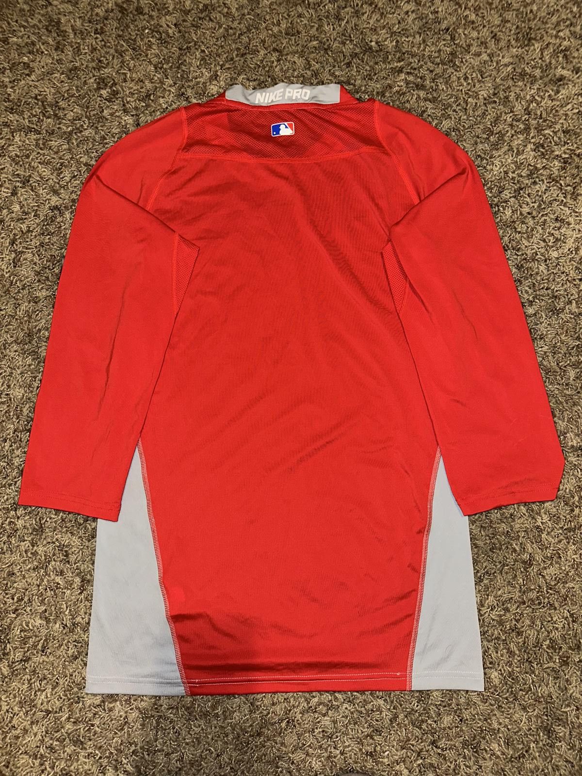 Nike Nike Pro Dri Fit Mens Red Gray MLB Authentic Slim Raglan Stretch T-Shirt Size US S / EU 44-46 / 1 - 7 Thumbnail