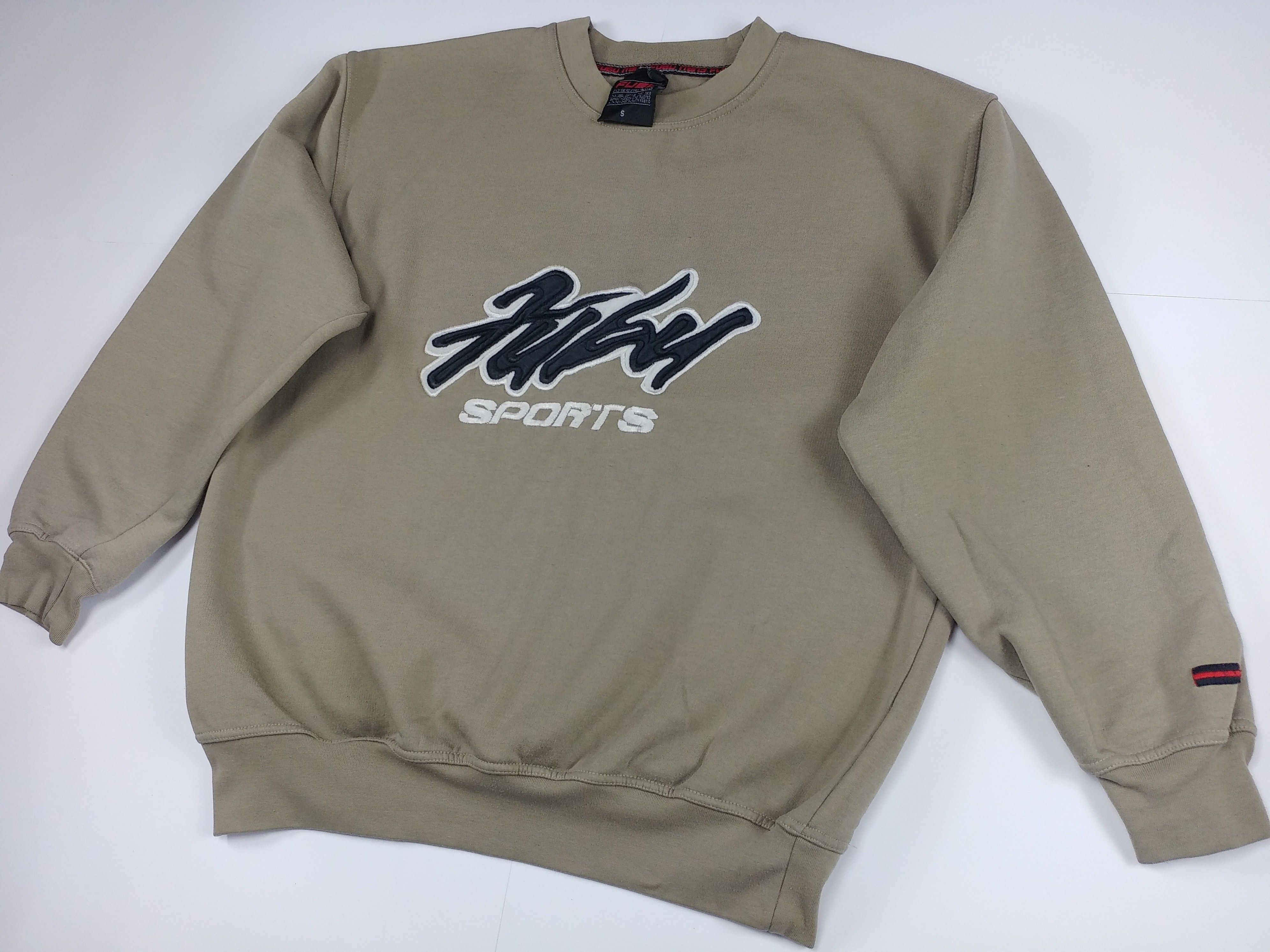 Fubu FUBU sweatshirt, vintage, 90s hip hop, 1990s Y2K mens size S Size US S / EU 44-46 / 1 - 3 Thumbnail