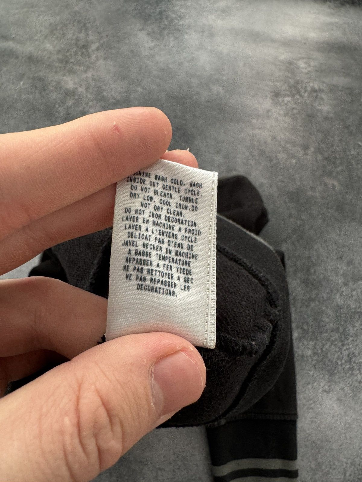 Guess Guess vintage y2k zip sweatshirt japanese brand avant garde Size US L / EU 52-54 / 3 - 12 Thumbnail