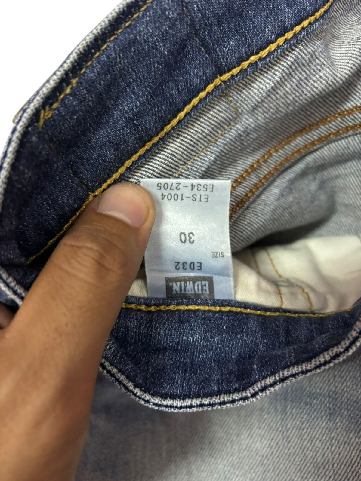 Edwin Vtg Edwin Japan Faded Distressed Jeans Size US 29 - 10 Thumbnail