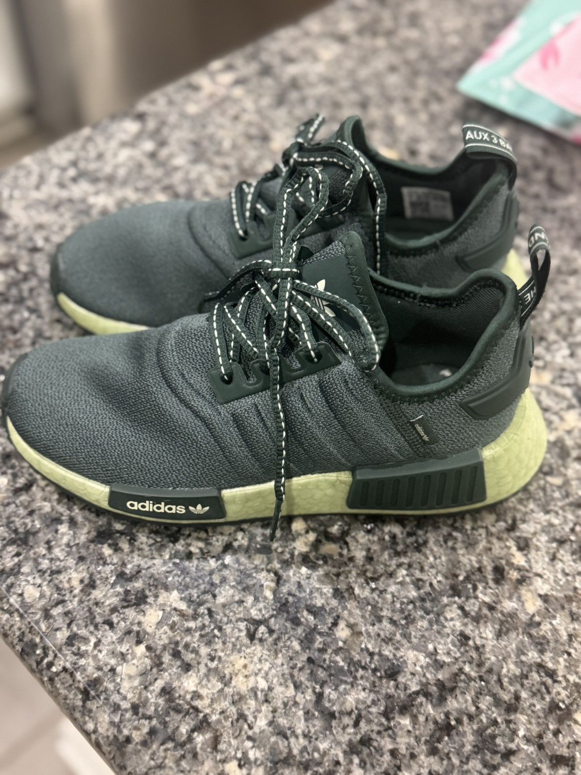 Reebok Adidas NMD R1 Boost Linen Green GW9477 Women's Size 6 Size US 6 / IT 36 - 7 Thumbnail