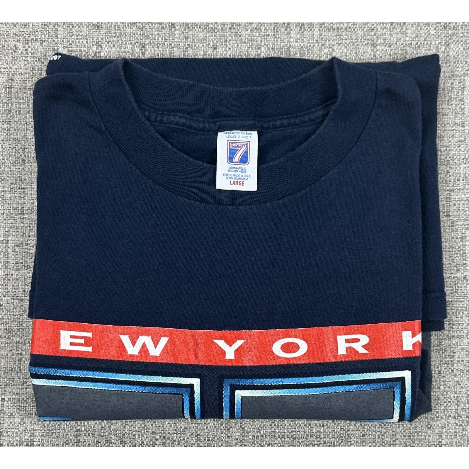 Logo 7 New York Yankees Shirt Blue MLB Baseball Logo 7 Tee 90s Sz L Size US L / EU 52-54 / 3 - 13 Thumbnail