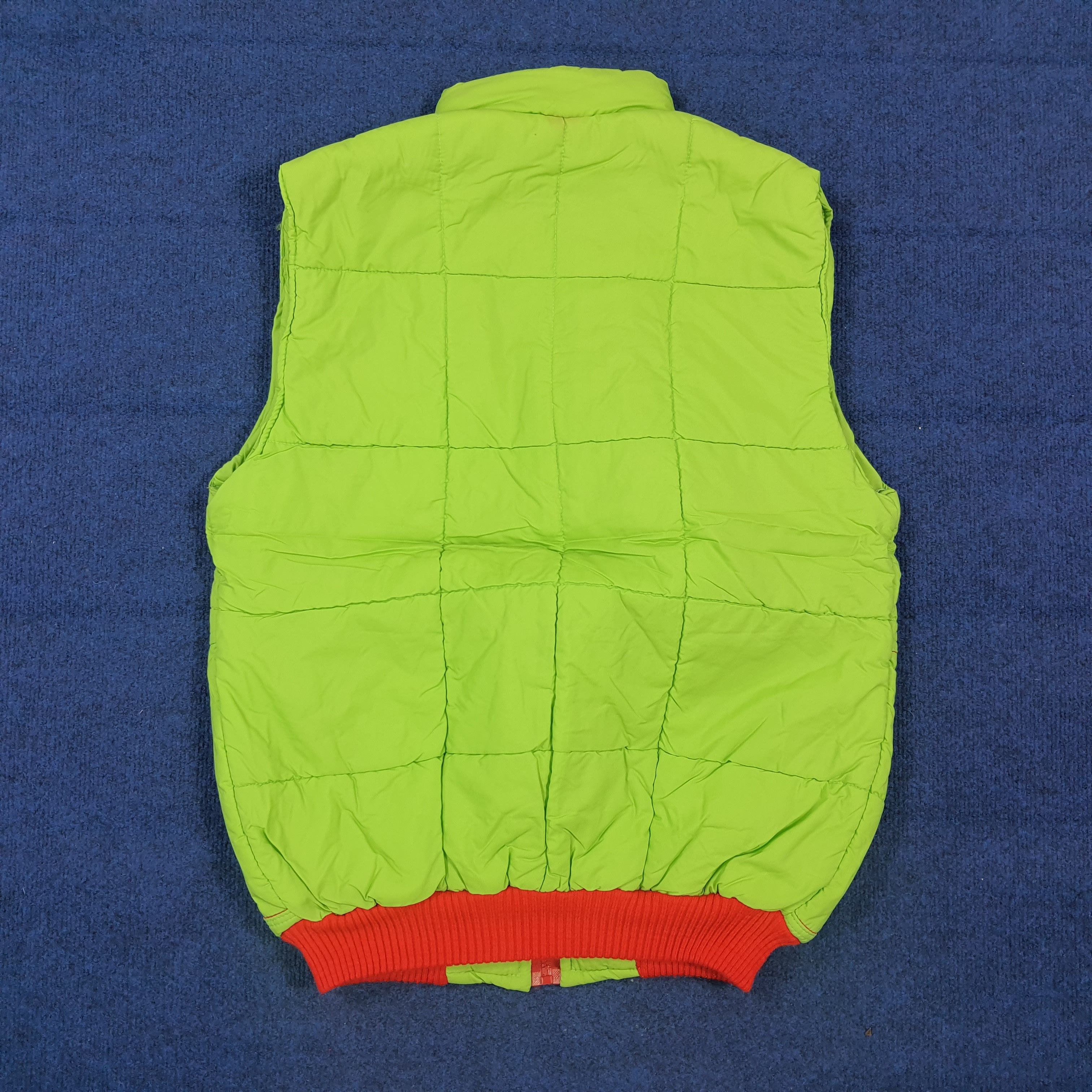 Japanese Brand Vintage KAWASAKI Team Japan Motors Racing Vests C308N27 Size US M / EU 48-50 / 2 - 3 Thumbnail