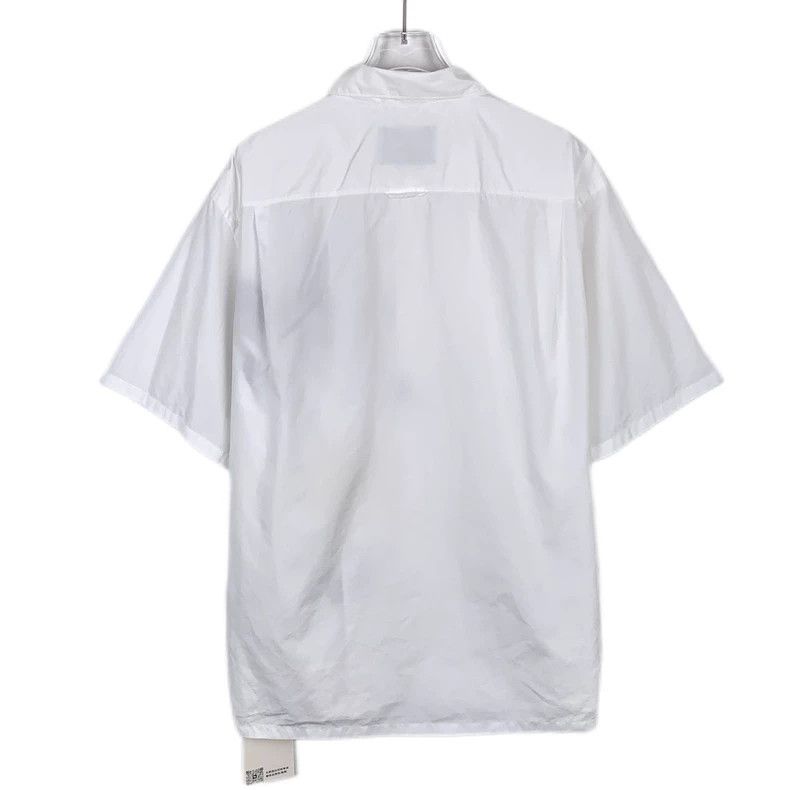 Prada Prada 21 logo triangle floral print lapel white cotton shor Size US L / EU 52-54 / 3 - 2 Thumbnail