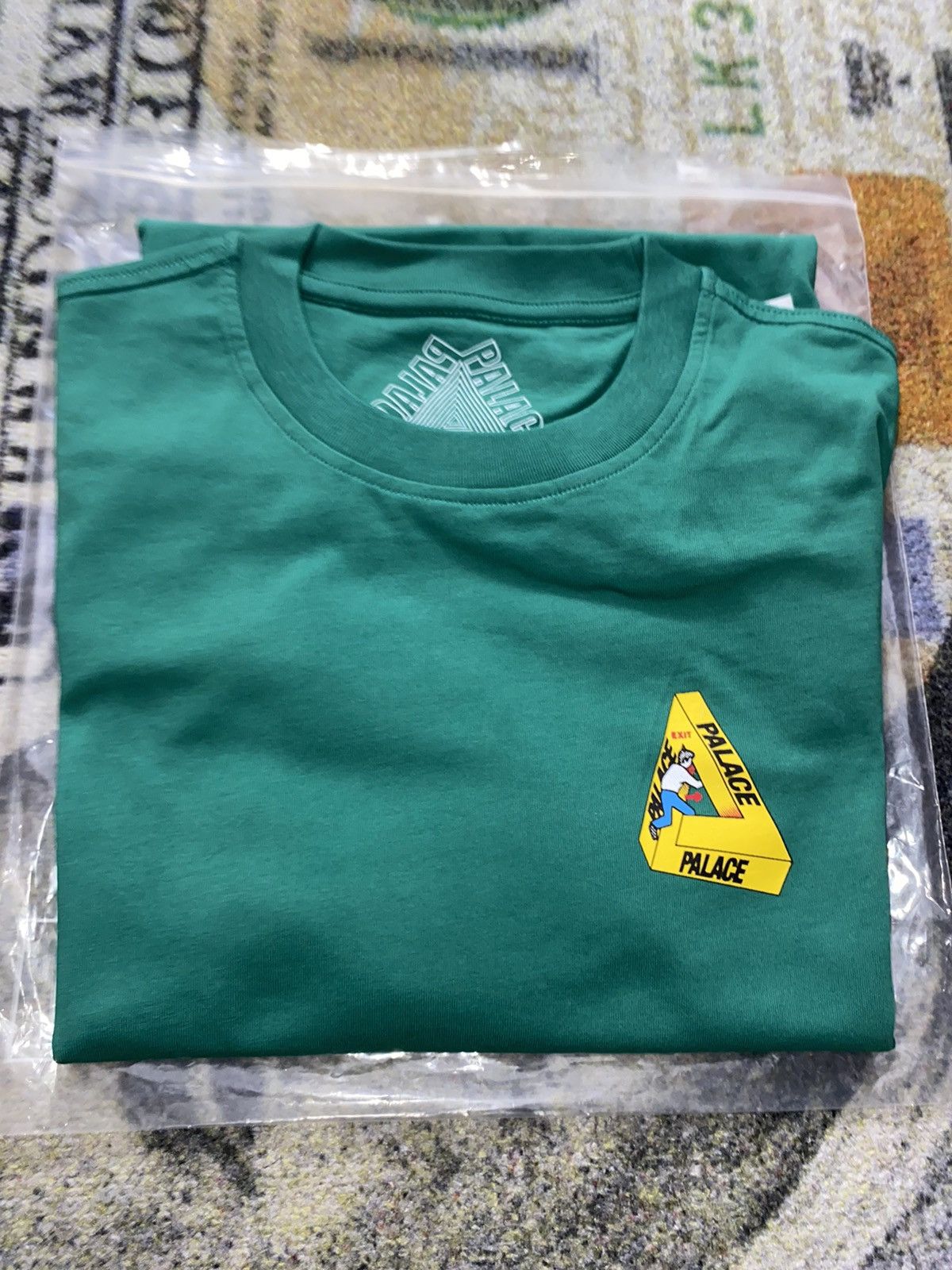 Palace Palace SAFE T-Shirt 2019 Size US L / EU 52-54 / 3 - 2 Thumbnail